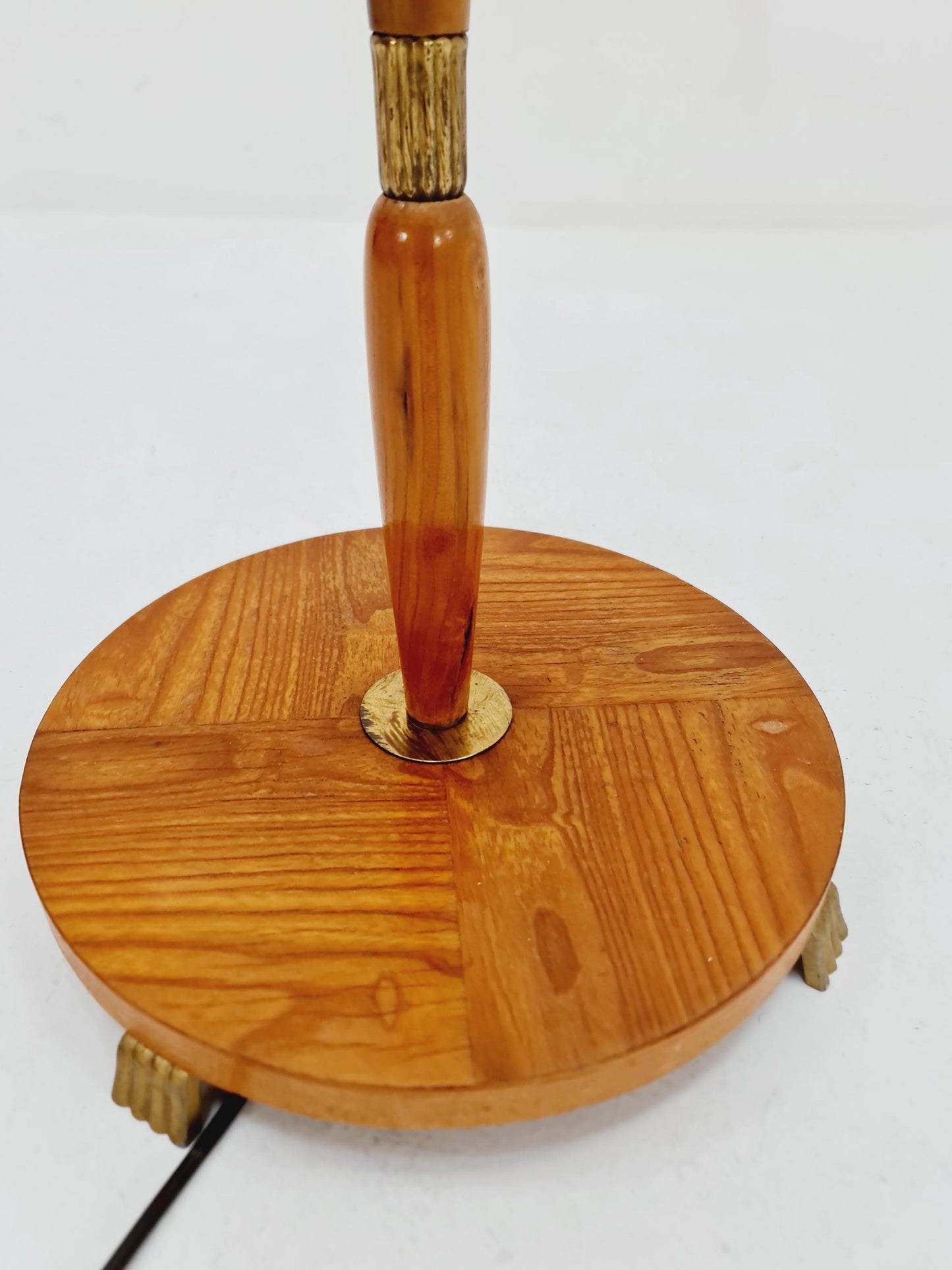 swedish Modern three flex arms brass & wood floor lamp, tütenlampe, 1950s