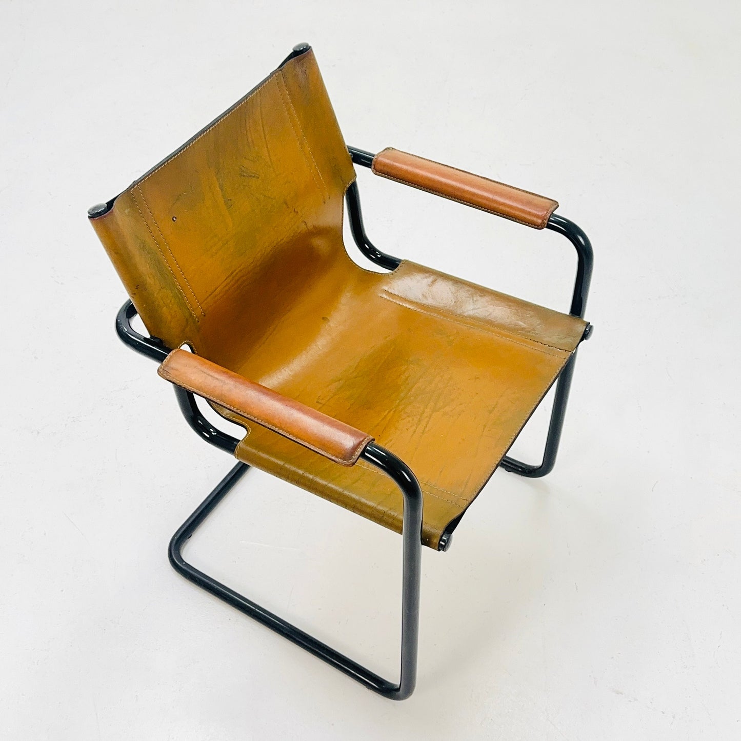 Mid century Bauhaus Visitor leather armchair for Mattei Grassi 1970s Italy