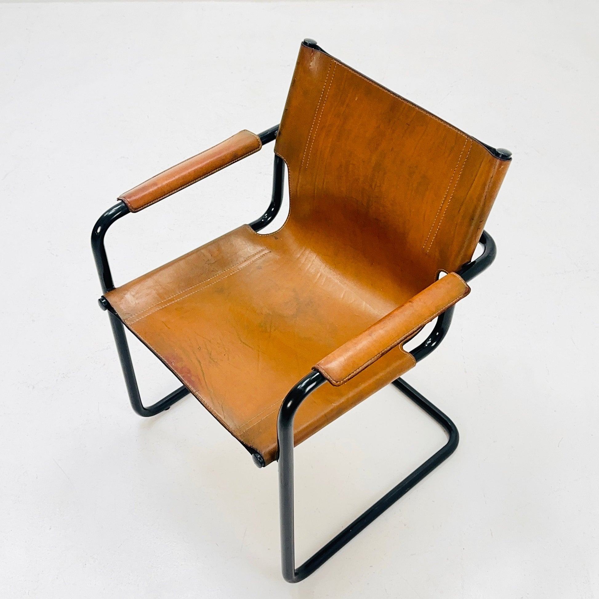 Mid century Bauhaus Visitor leather armchair for Mattei Grassi 1970s Italy