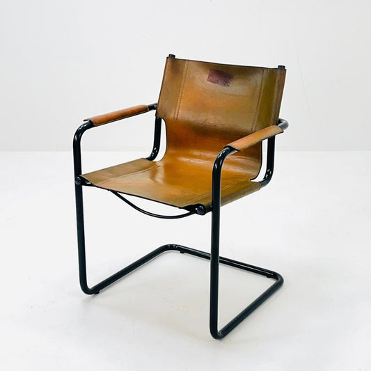 Mid century Bauhaus Visitor leather armchair for Mattei Grassi 1970s Italy