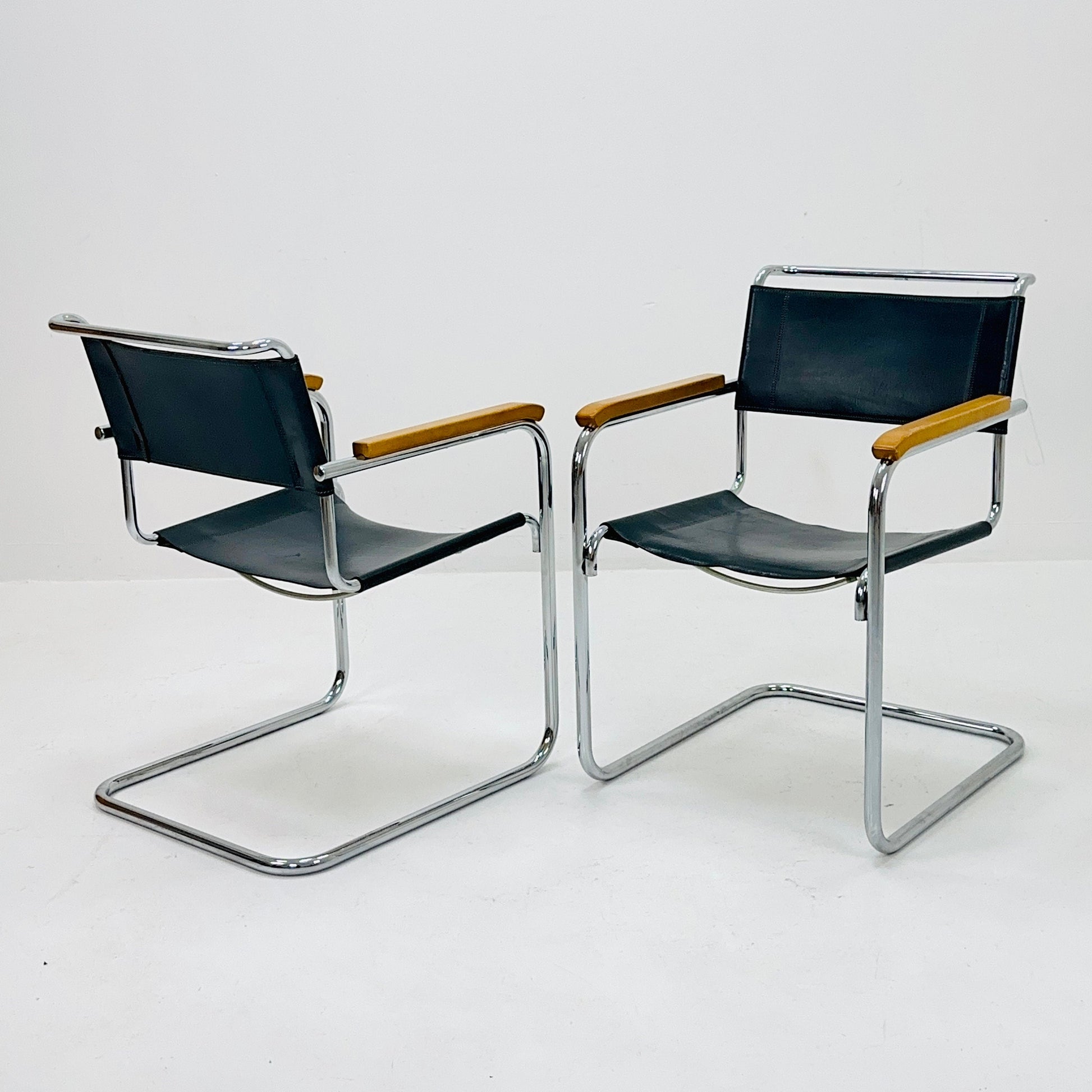 set of 2 Bauhaus black leather iconic armchairs by mart Stam for Thonet 1980s