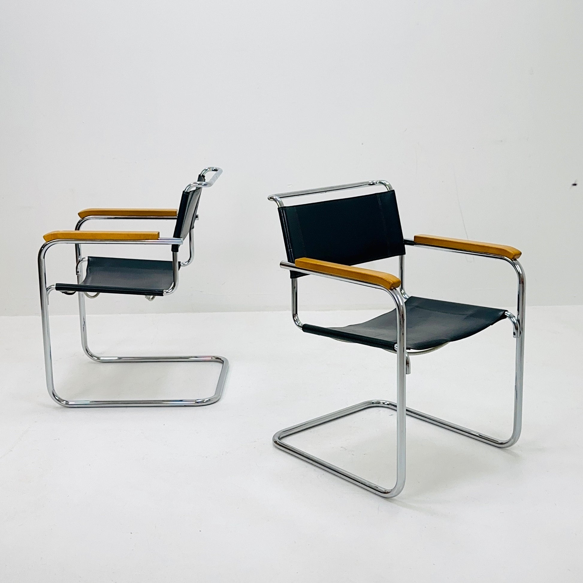set of 2 Bauhaus black leather iconic armchairs by mart Stam for Thonet 1980s