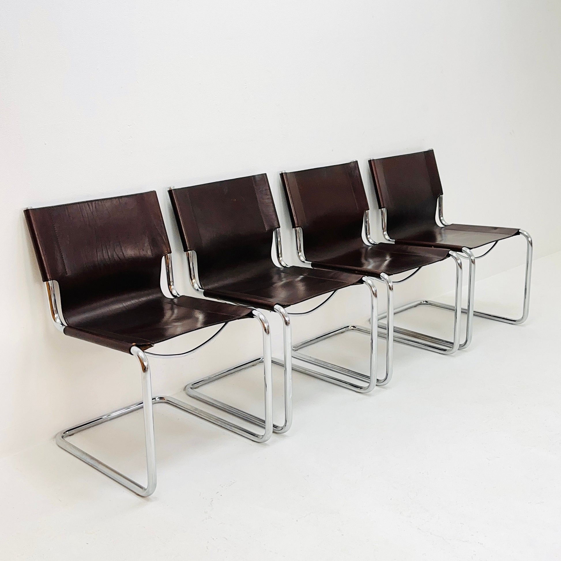 Set of 4 Mid-Century Vintage S33 Chair by Mart Stam & Marcel Breuer for Matteo grassi 1980s Italy