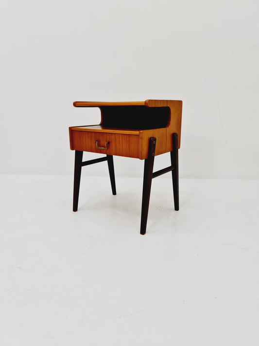 Midcentury Carlström & Co Teak Vintage Side table/ Bedside table/ Night stand straight from the sixties