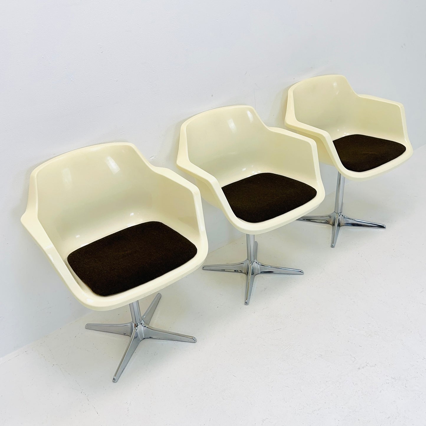 Set of 3 Space age armchairs by G. Leowald for Wilkhahn, 1970s