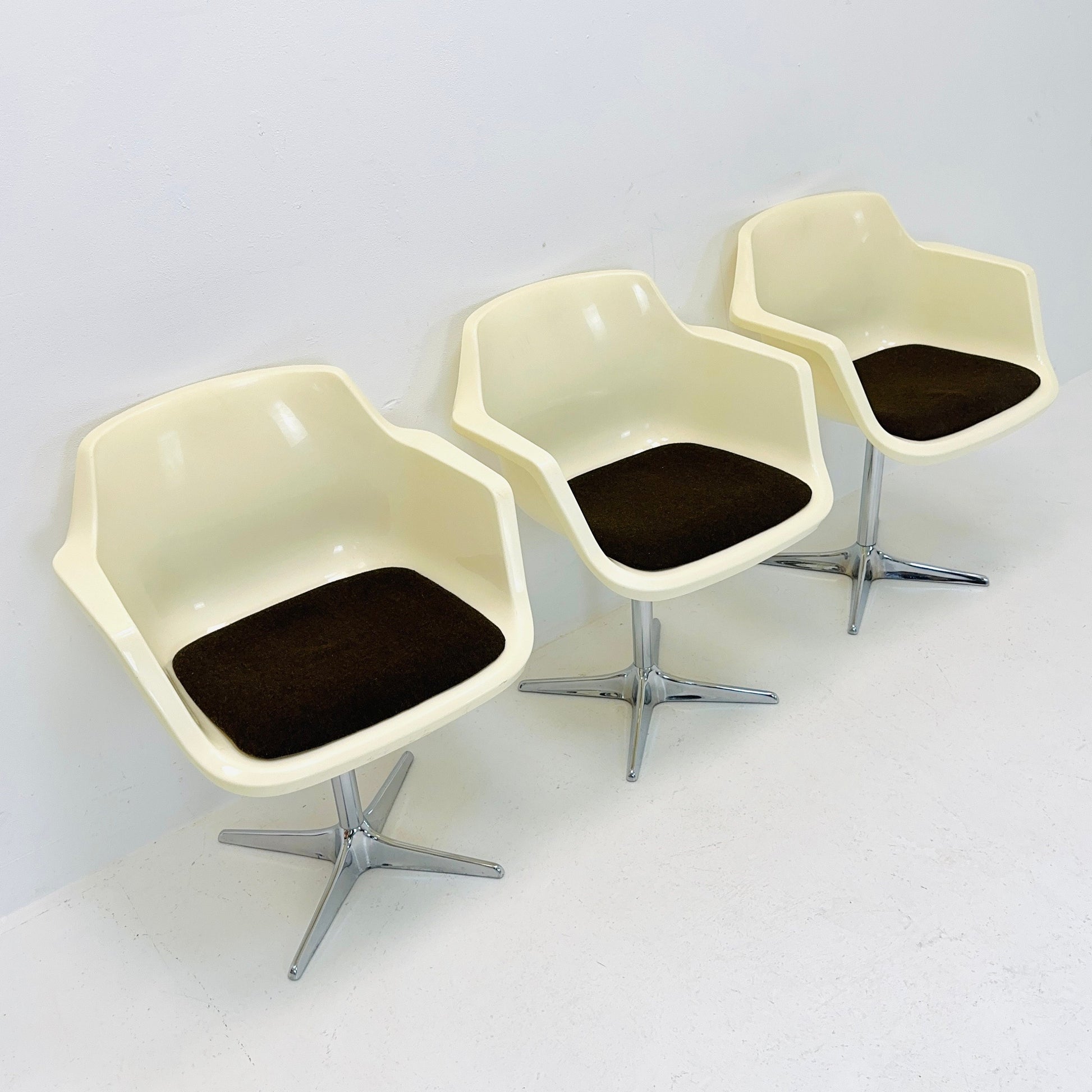 Set of 3 Space age armchairs by G. Leowald for Wilkhahn, 1970s