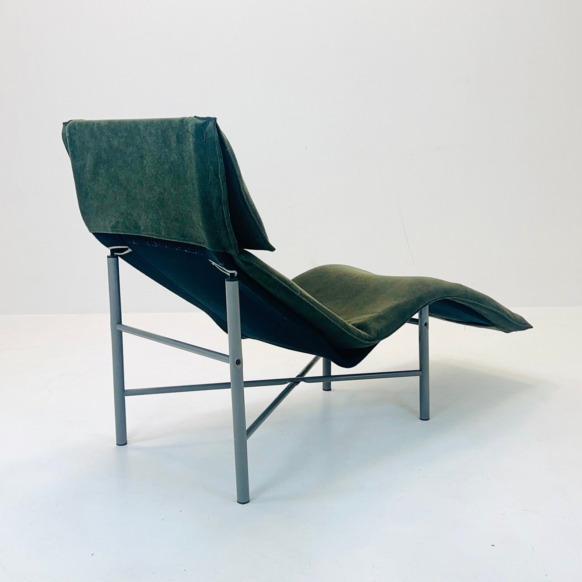 Post Modern Tord Björklund “Skye” Chaise Lounge for Ikea, Sweden, 1970s