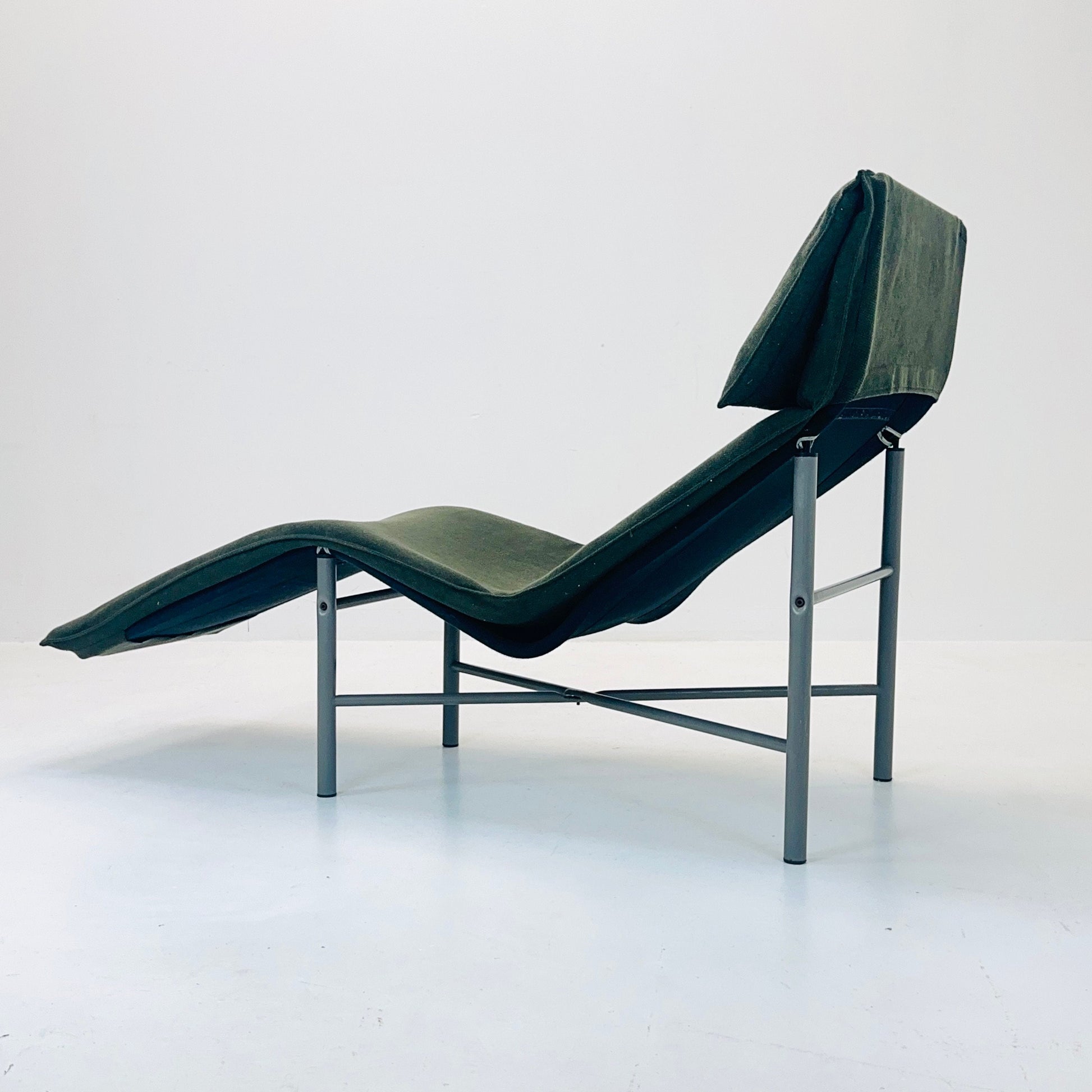 Post Modern Tord Björklund “Skye” Chaise Lounge for Ikea, Sweden, 1970s