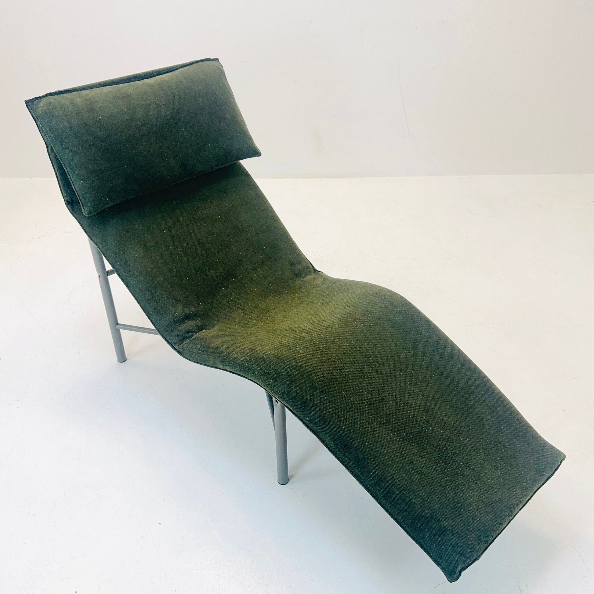Post Modern Tord Björklund “Skye” Chaise Lounge for Ikea, Sweden, 1970s