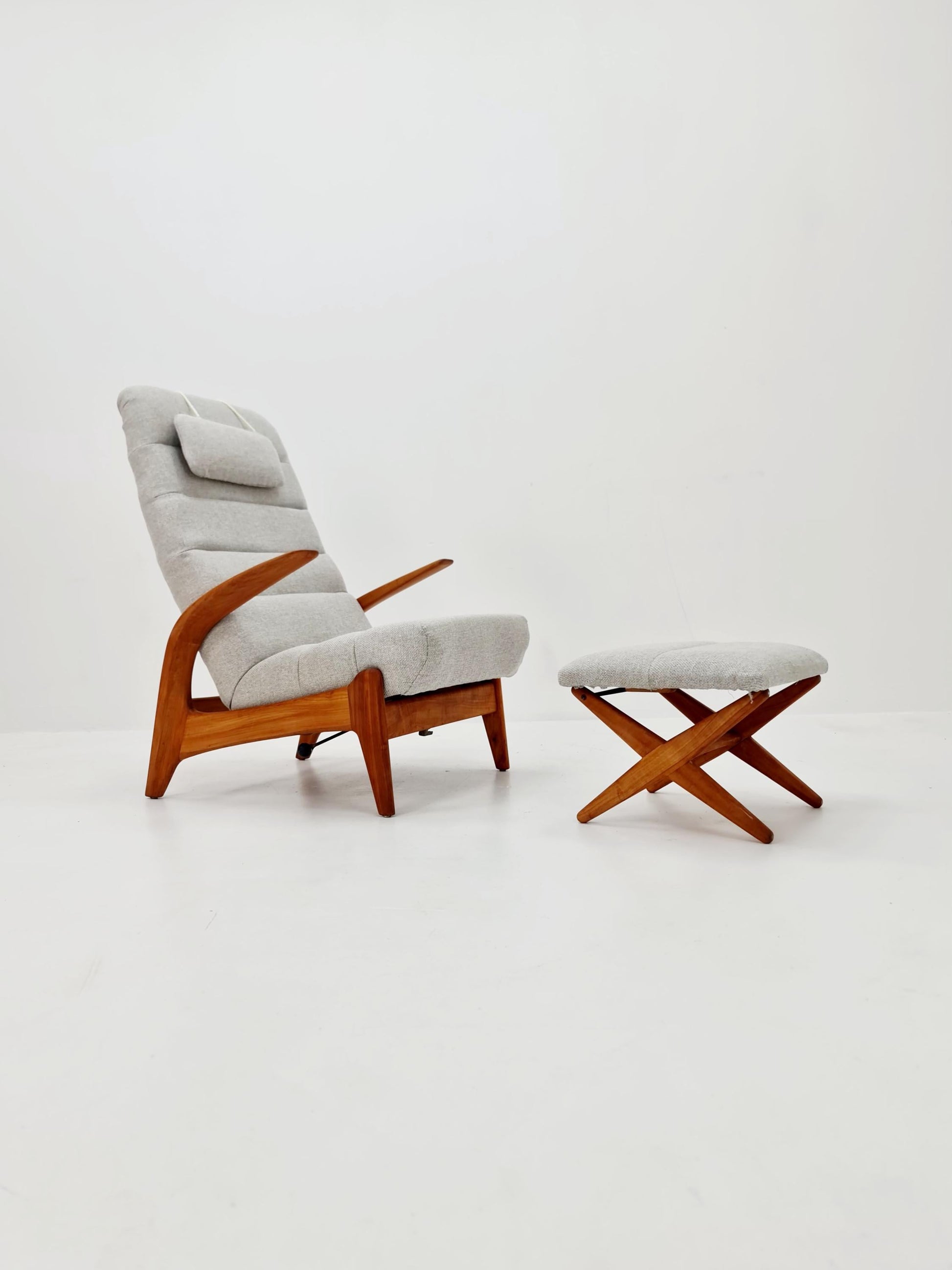 Mid Century Solid cherry wood lounge chair/ Easy chair by Rolf Rastad & Adolf Relling For Goldfeder with Adjustable Ottoman, 1960s