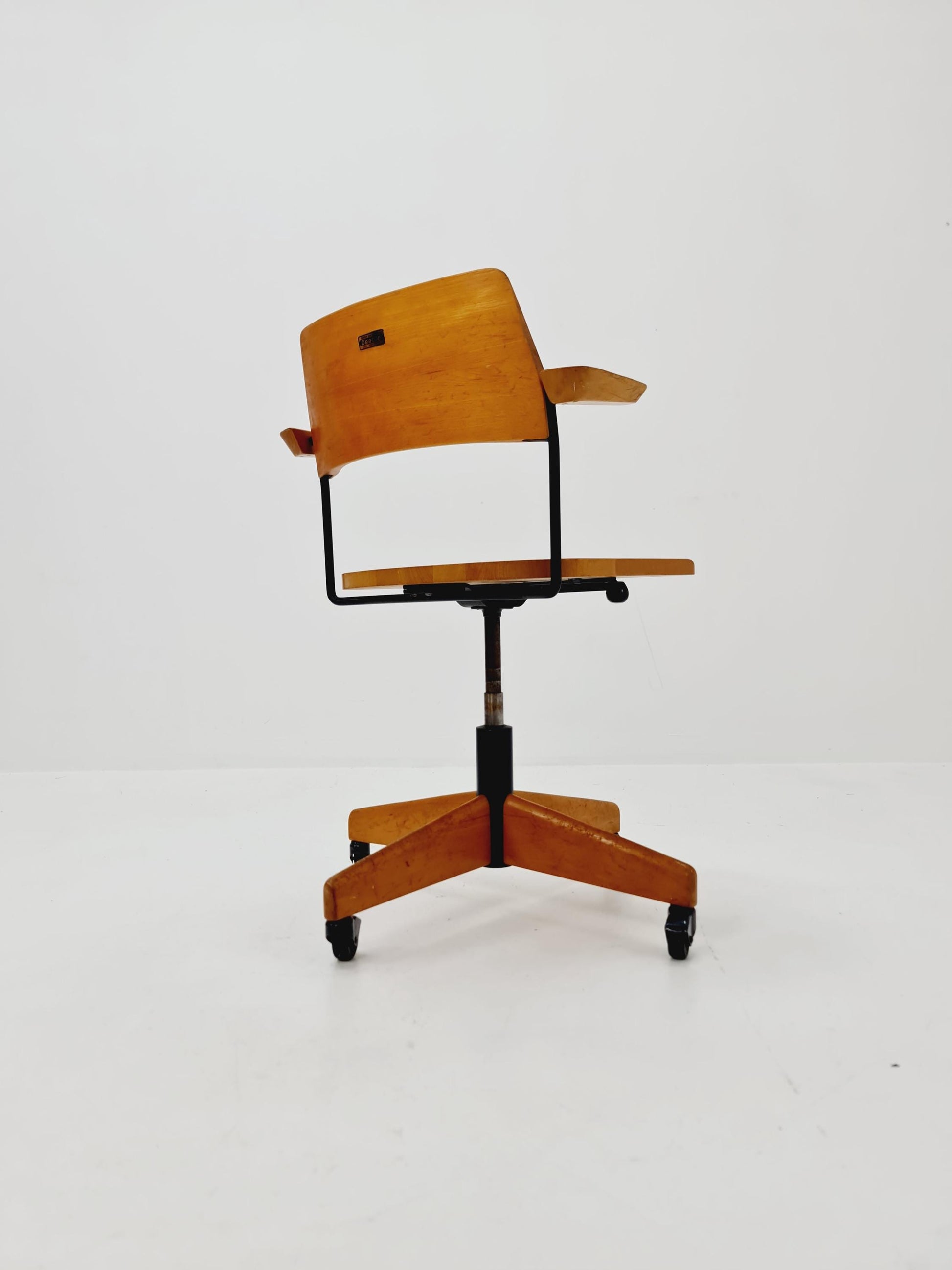 Bauhaus swivel office Armchair in solid wood By stollgiroflex 1960s