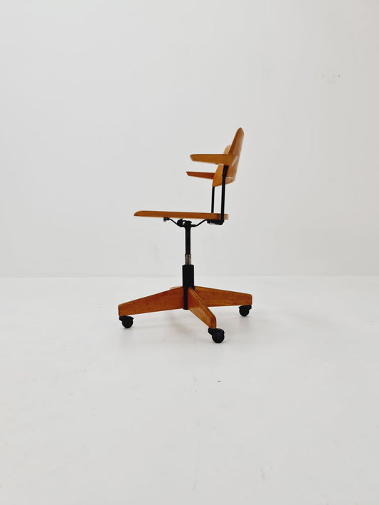 Bauhaus swivel office Armchair in solid wood By stollgiroflex 1960s