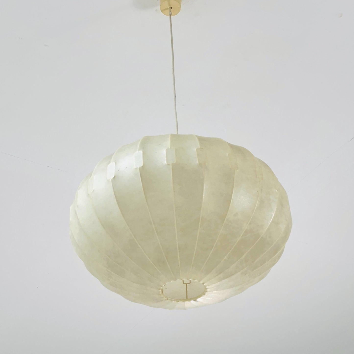 Big Space age pendant lamp by Designer Achille & Pier Giacomo Castiglioni : Bovezzo (Italy)