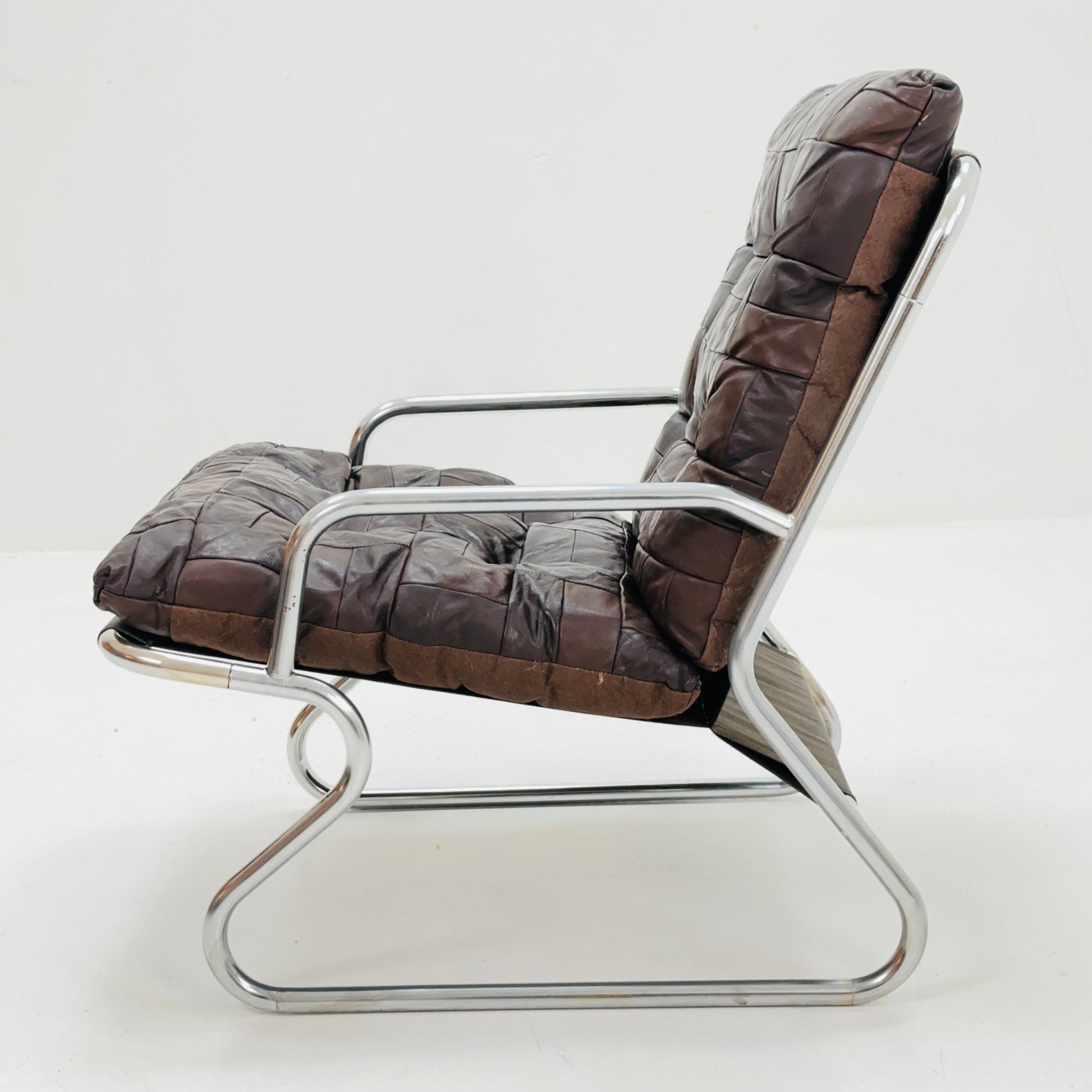 Mid-century sling brown leather lounge chair by Peter Hoyte, 1960s