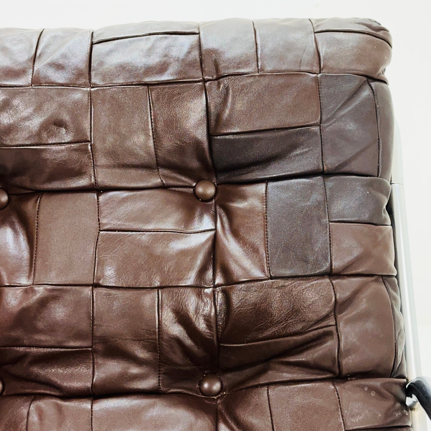 Mid-century sling brown leather lounge chair by Peter Hoyte, 1960s