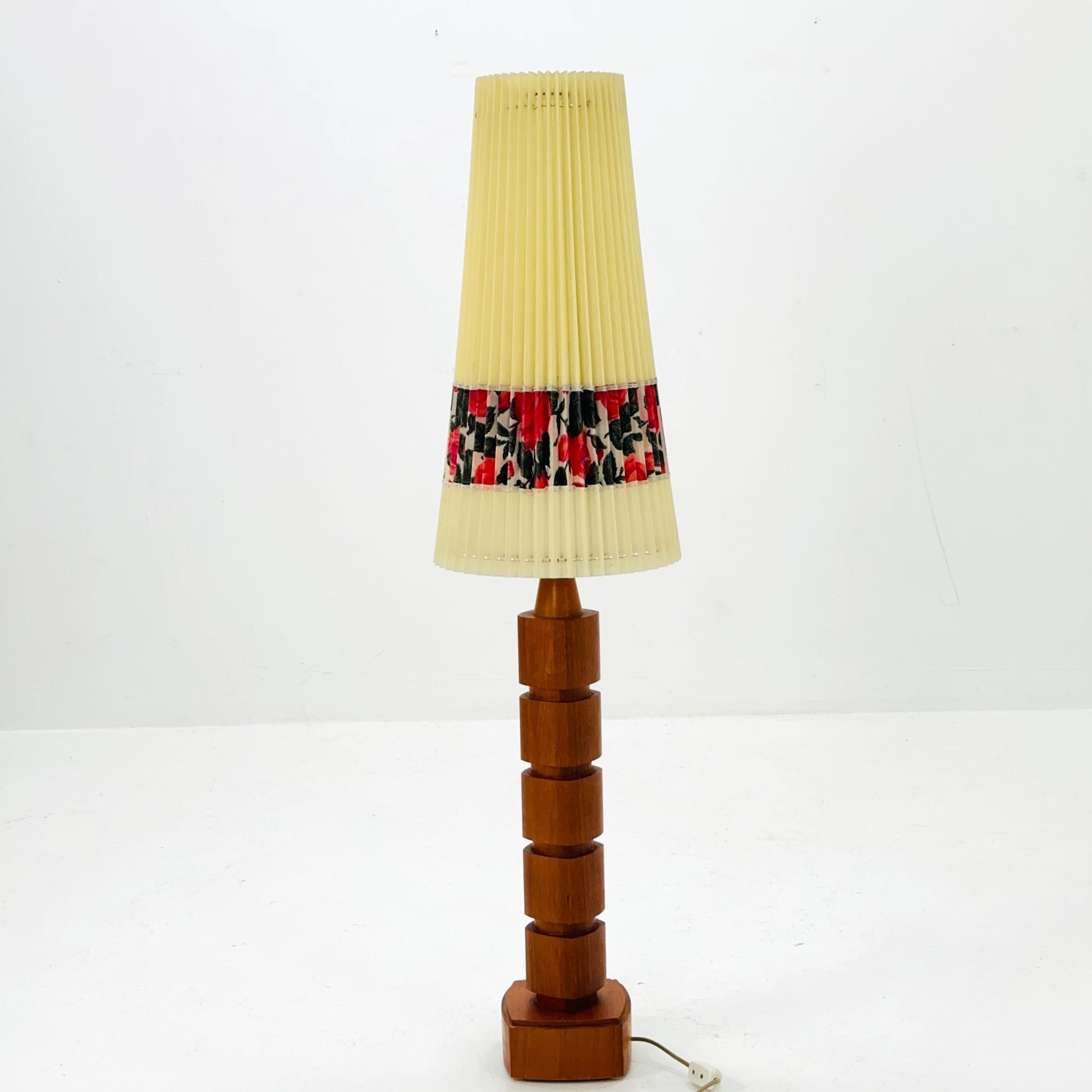 Mid century floor lamp by Möllers armature factory, Eskilstuna.1960s