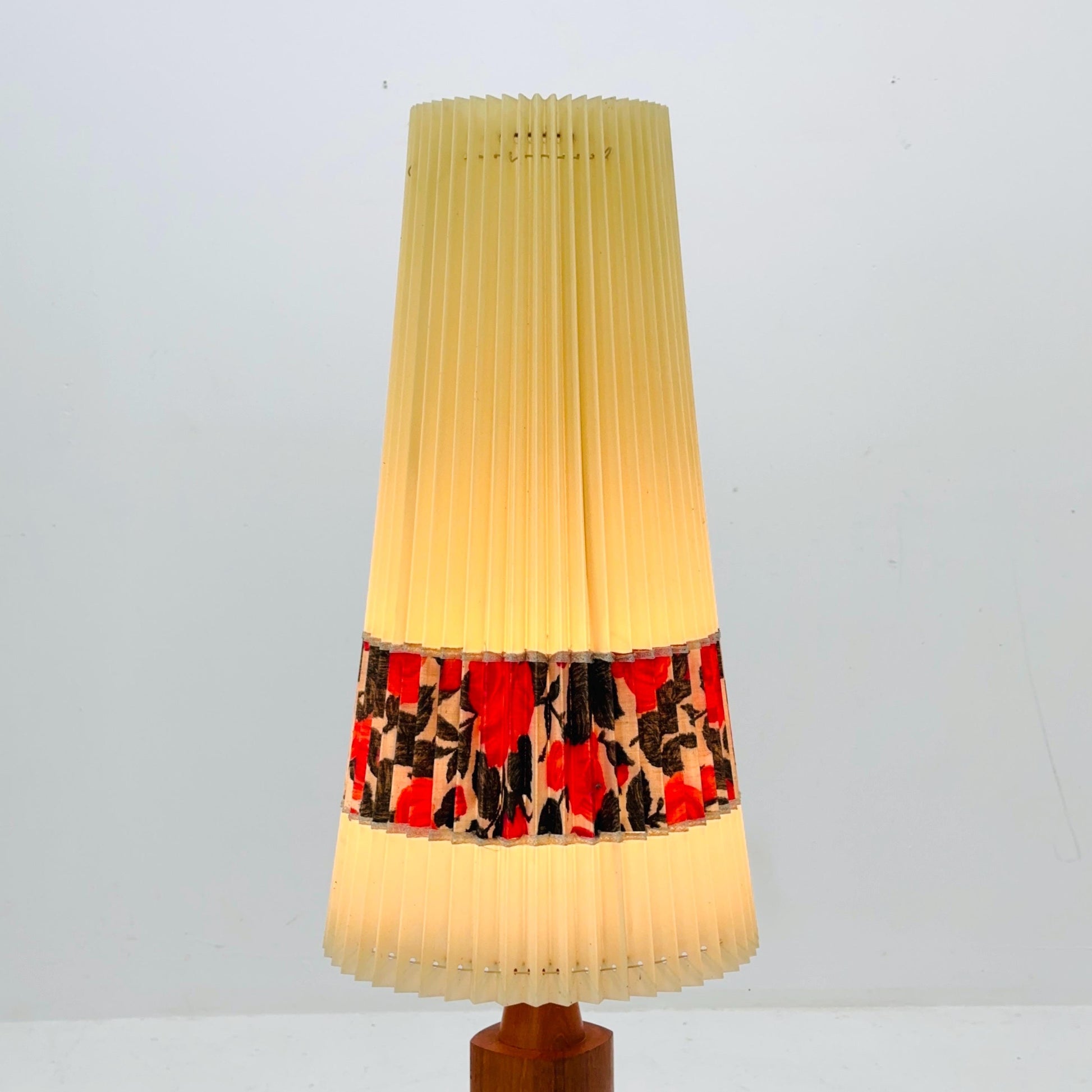 Mid century floor lamp by Möllers armature factory, Eskilstuna.1960s