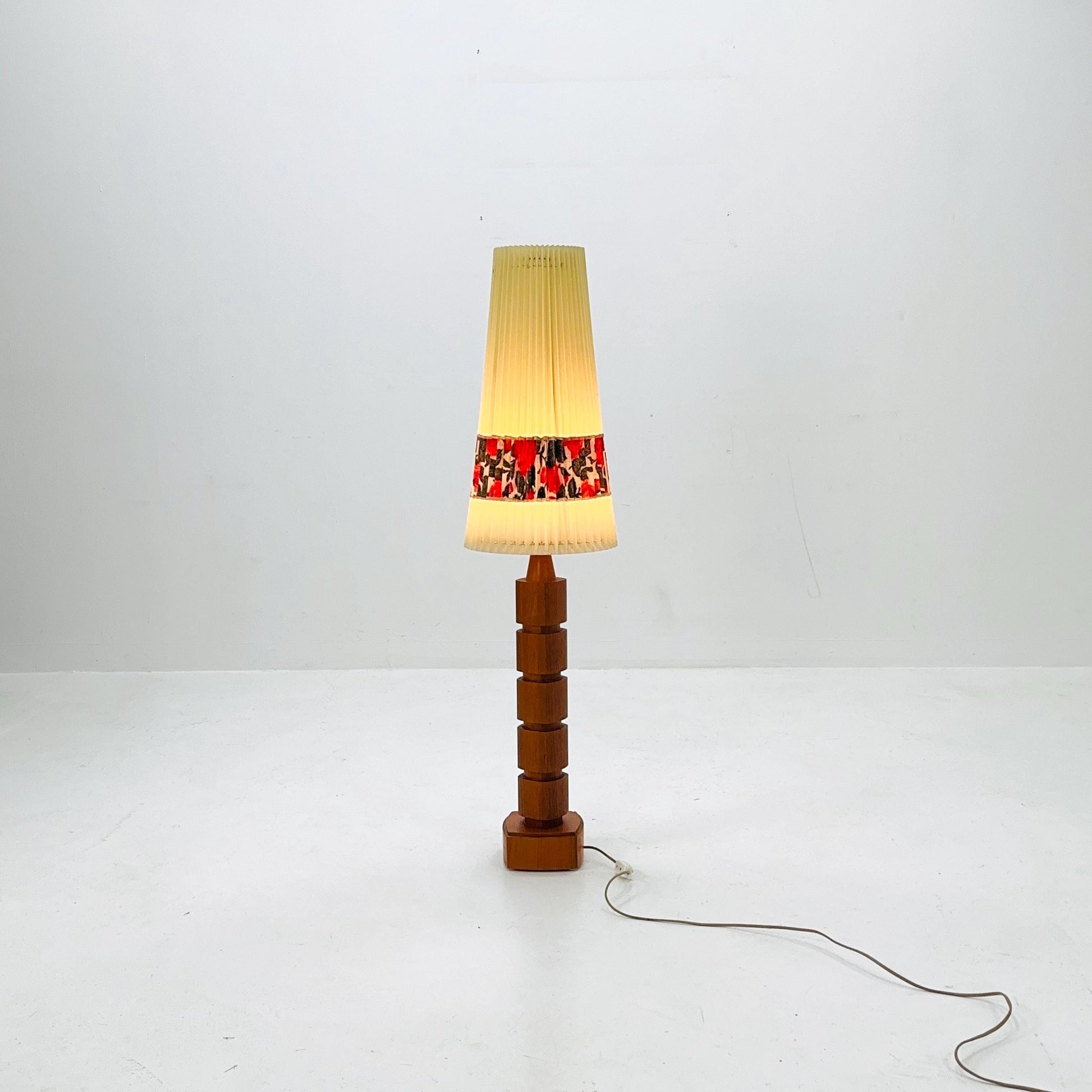 Mid century floor lamp by Möllers armature factory, Eskilstuna.1960s