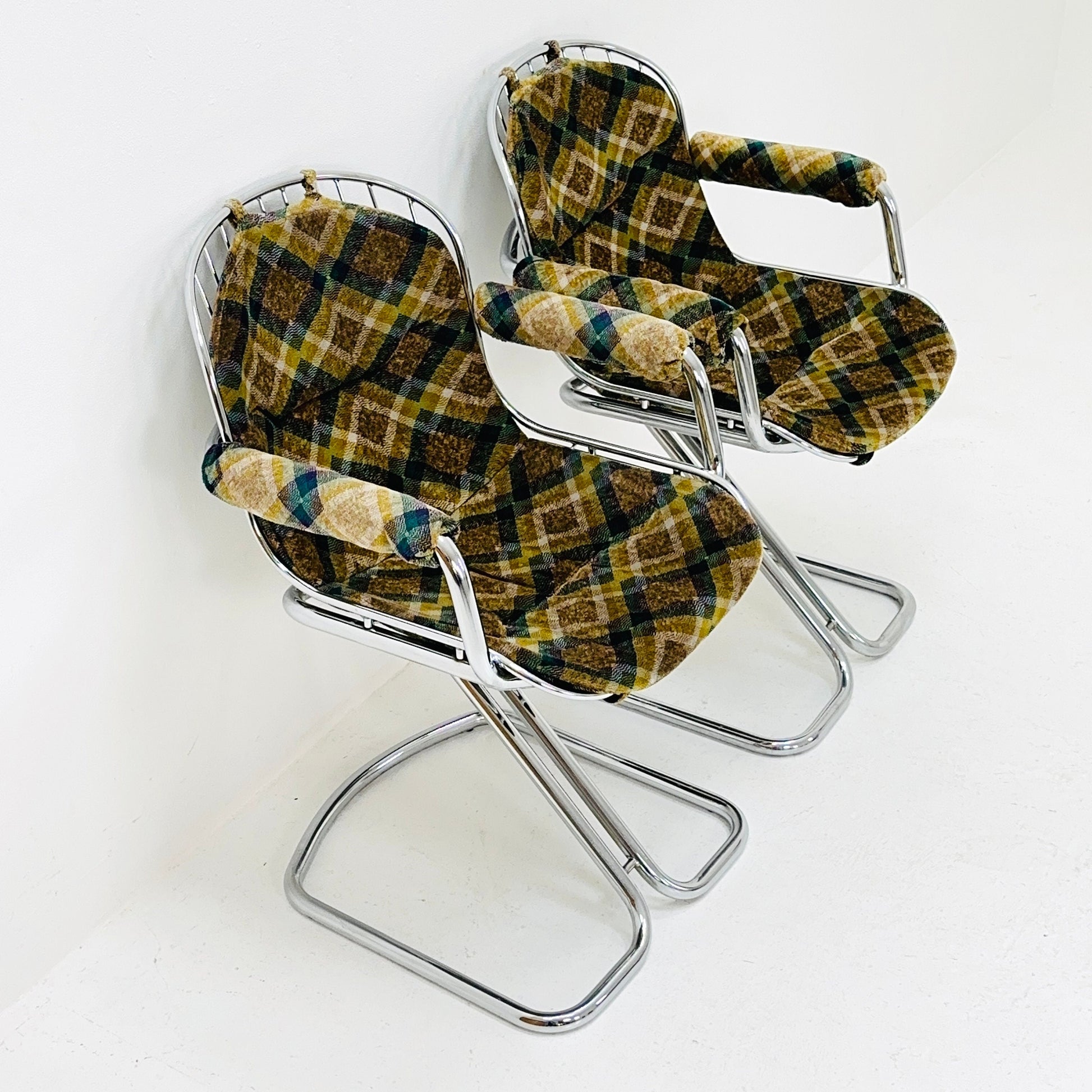1 of 3 Gastone Rinaldi Space Age Chrome & Velvet Dining Room Chairs, 1970s