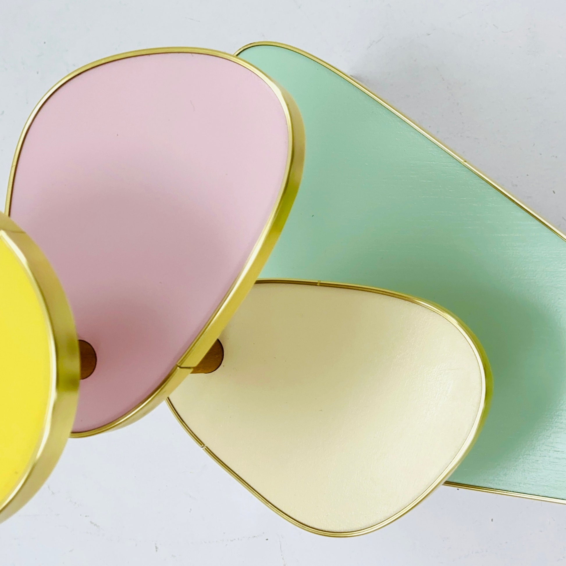 1950s German Plant Stand, Colorful Vintage Mid-Century Minimalist Indoor Plant Stand Side Table Retro flower table