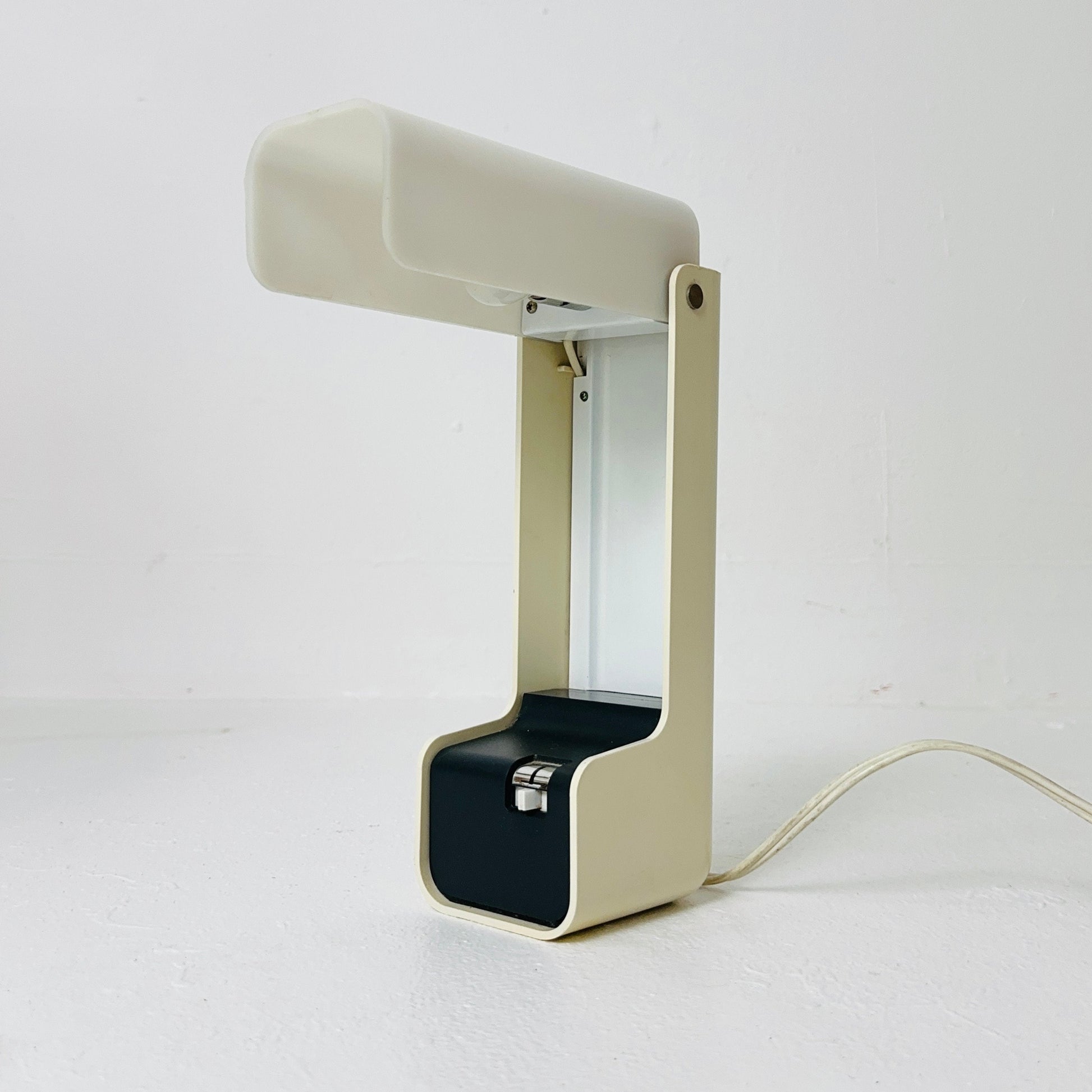 Space age Model NA 417 Eli table lamp by Nanbu Industries, Japan 1970s