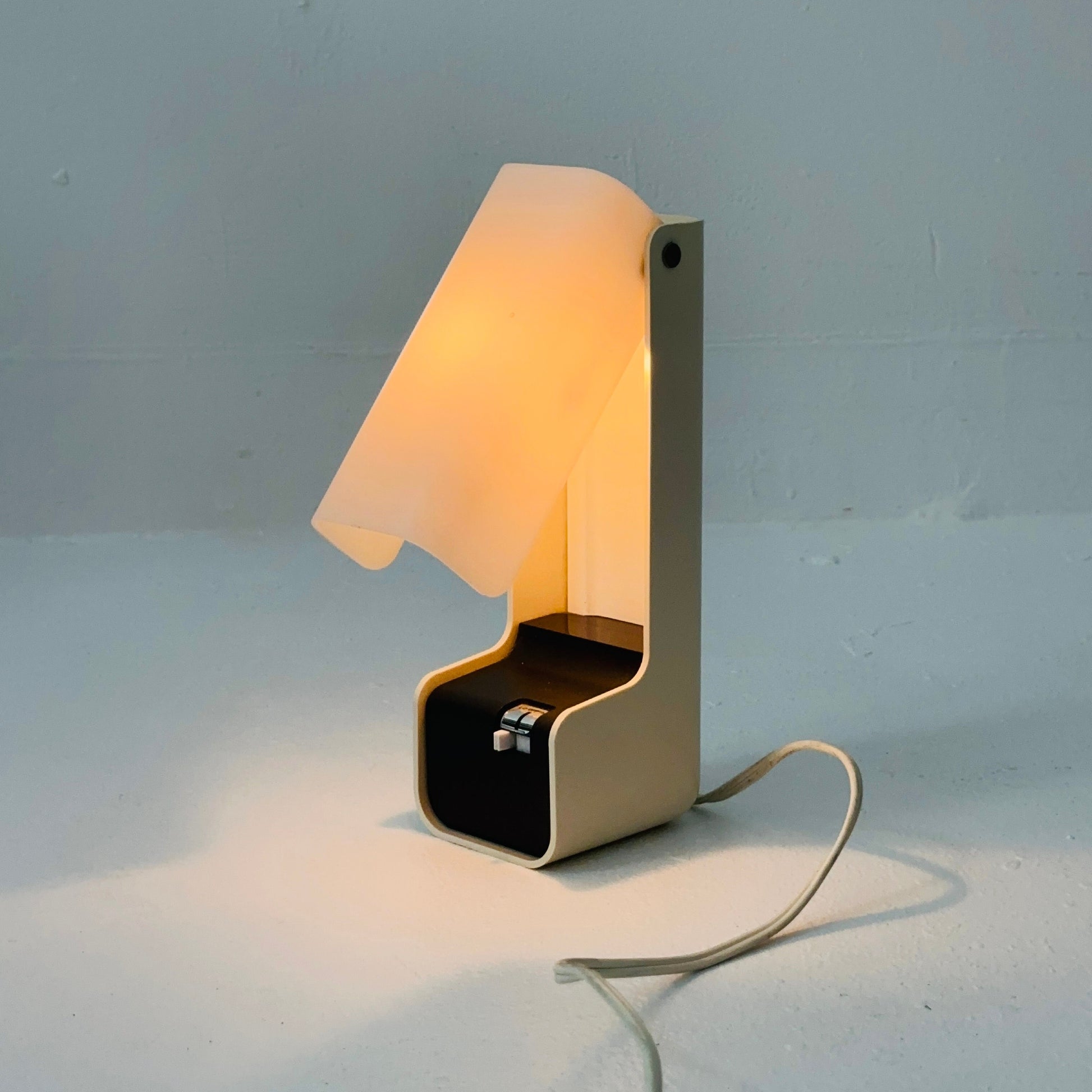 Space age Model NA 417 Eli table lamp by Nanbu Industries, Japan 1970s