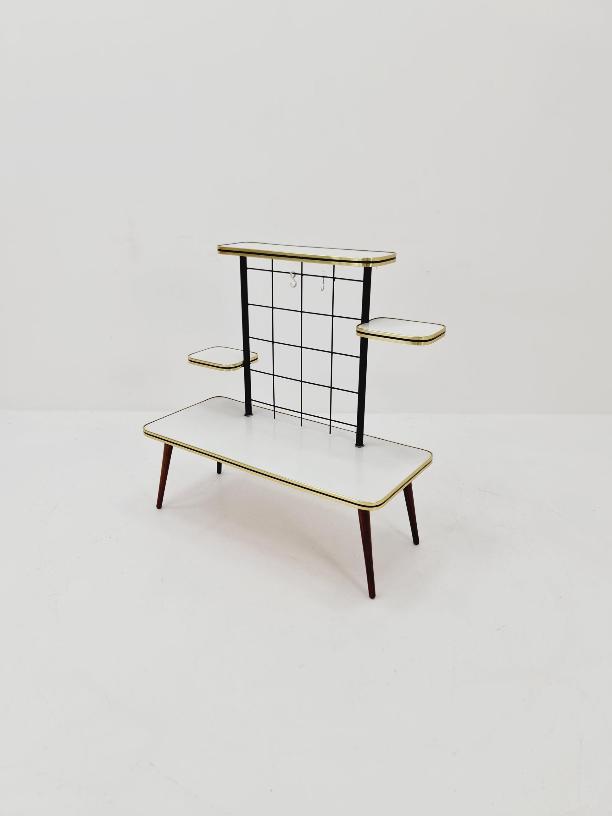 Big 1950s German Plant Stand, Vintage Mid-Century Minimalist Indoor Plant Stand Side Table Retro flower table