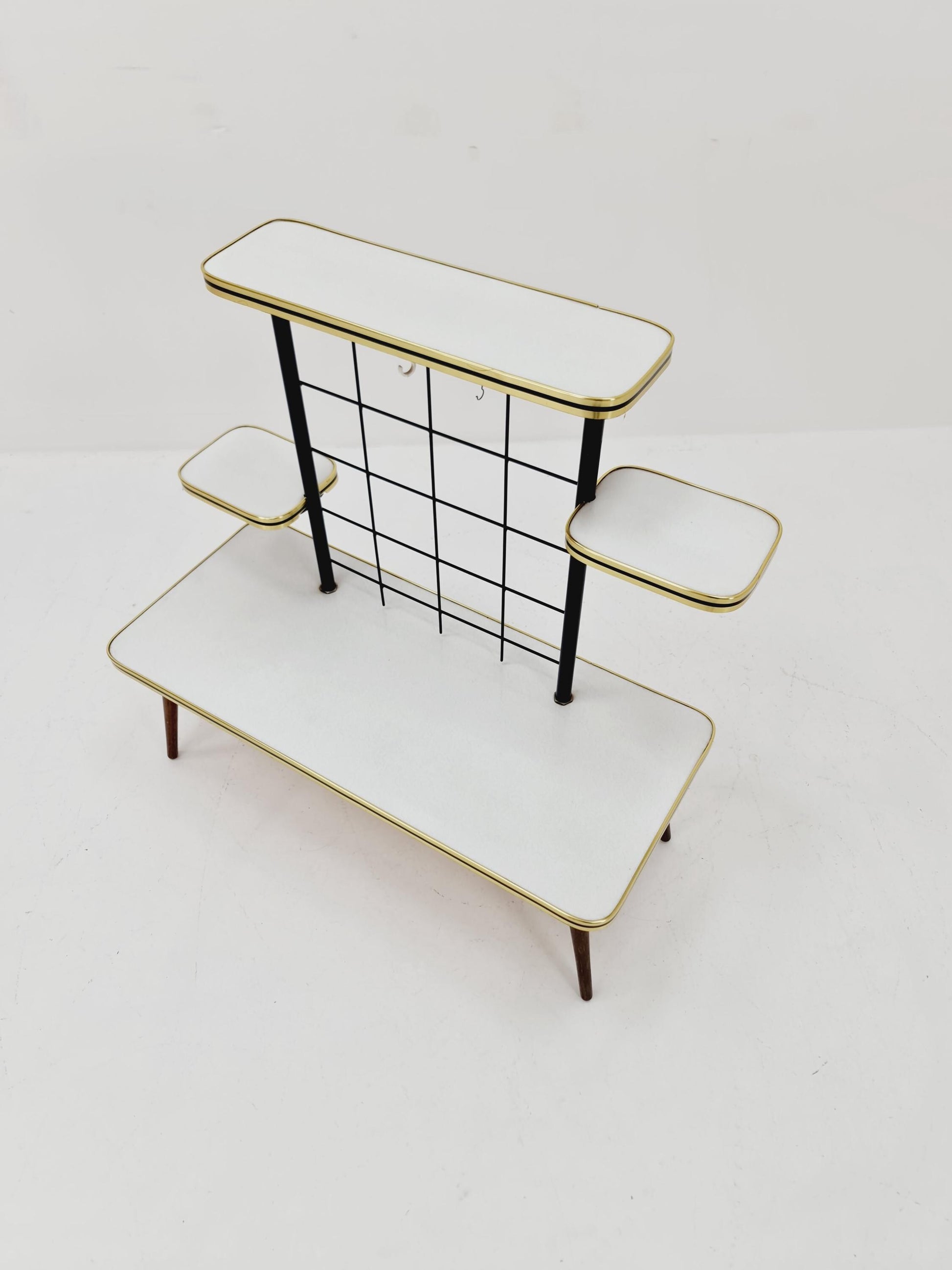 Big 1950s German Plant Stand, Vintage Mid-Century Minimalist Indoor Plant Stand Side Table Retro flower table