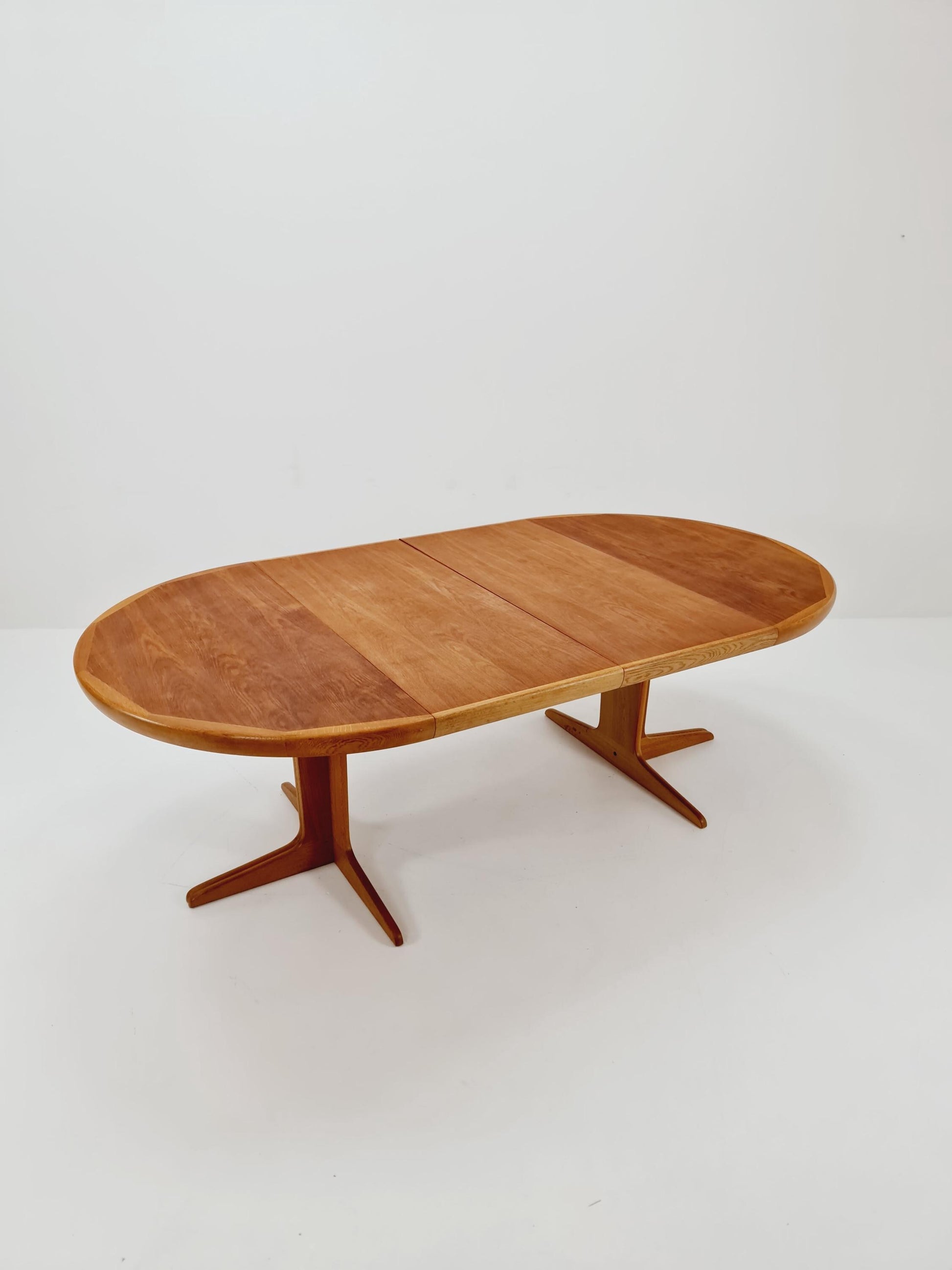 Mid century extendable Danish Modern Oak dining table by Niels Otto Möller for V,Spotrup , 1960s