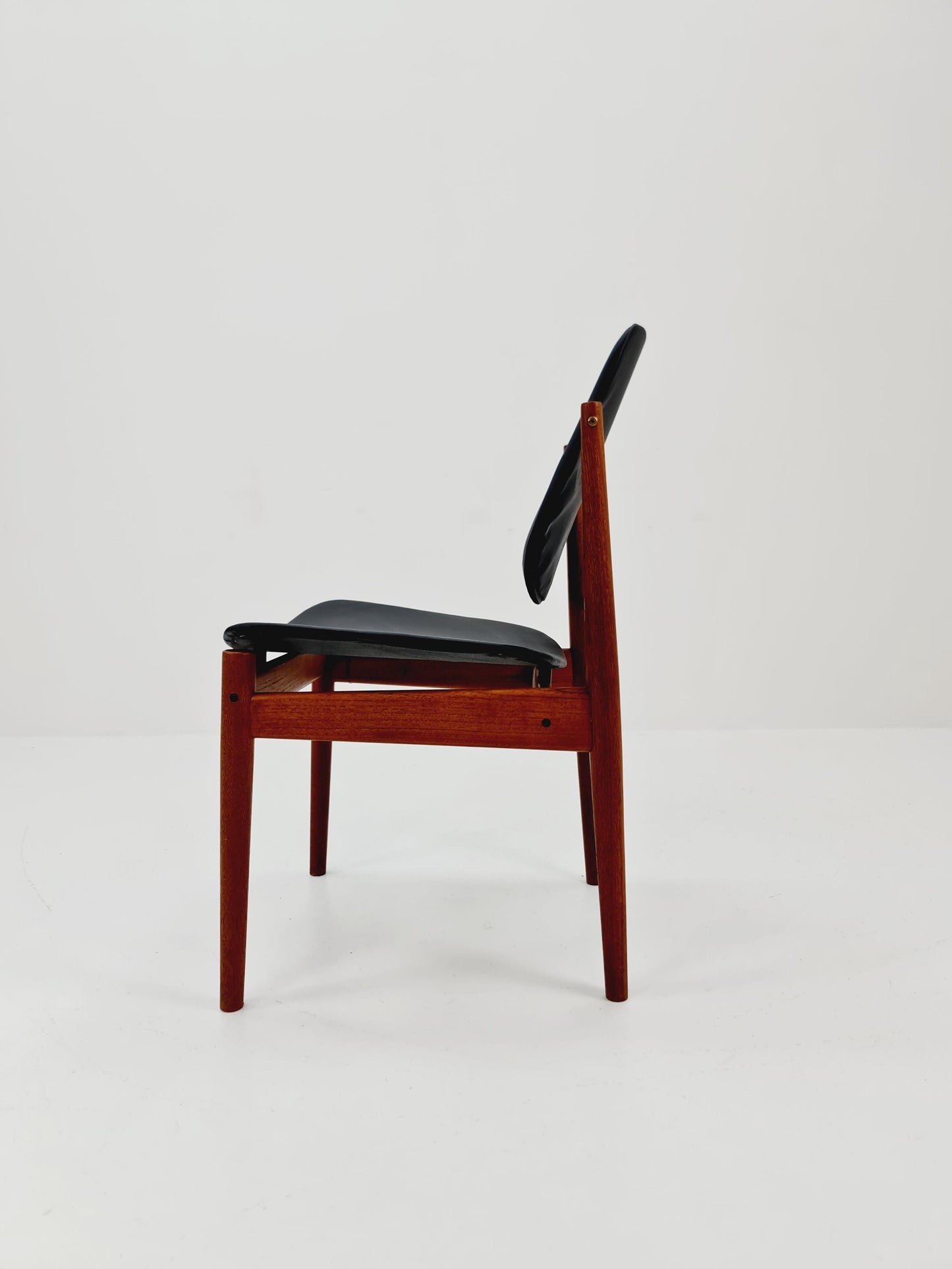 Danish teak and leather chair by Arne Vodder for France & Daverkosen, 1960s