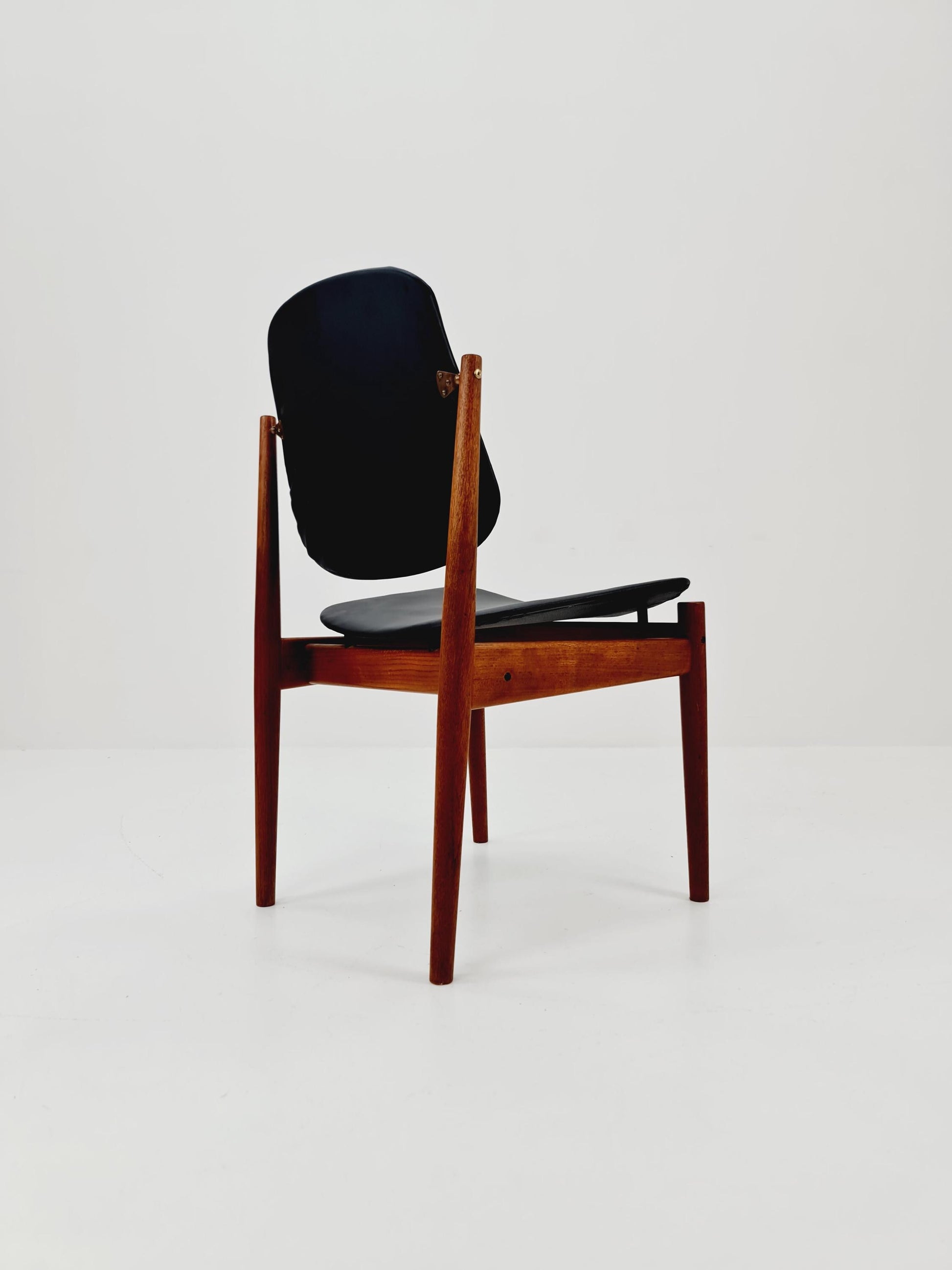 Danish teak and leather chair by Arne Vodder for France & Daverkosen, 1960s