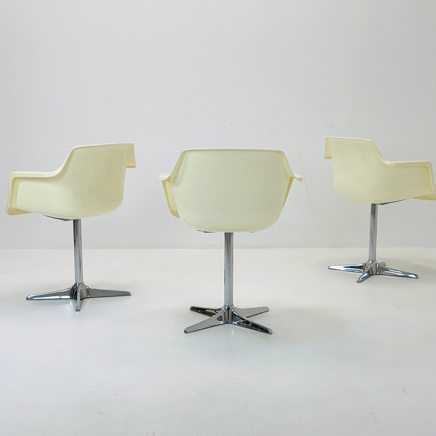 Set of 3 Space age armchairs by G. Leowald for Wilkhahn, 1970s