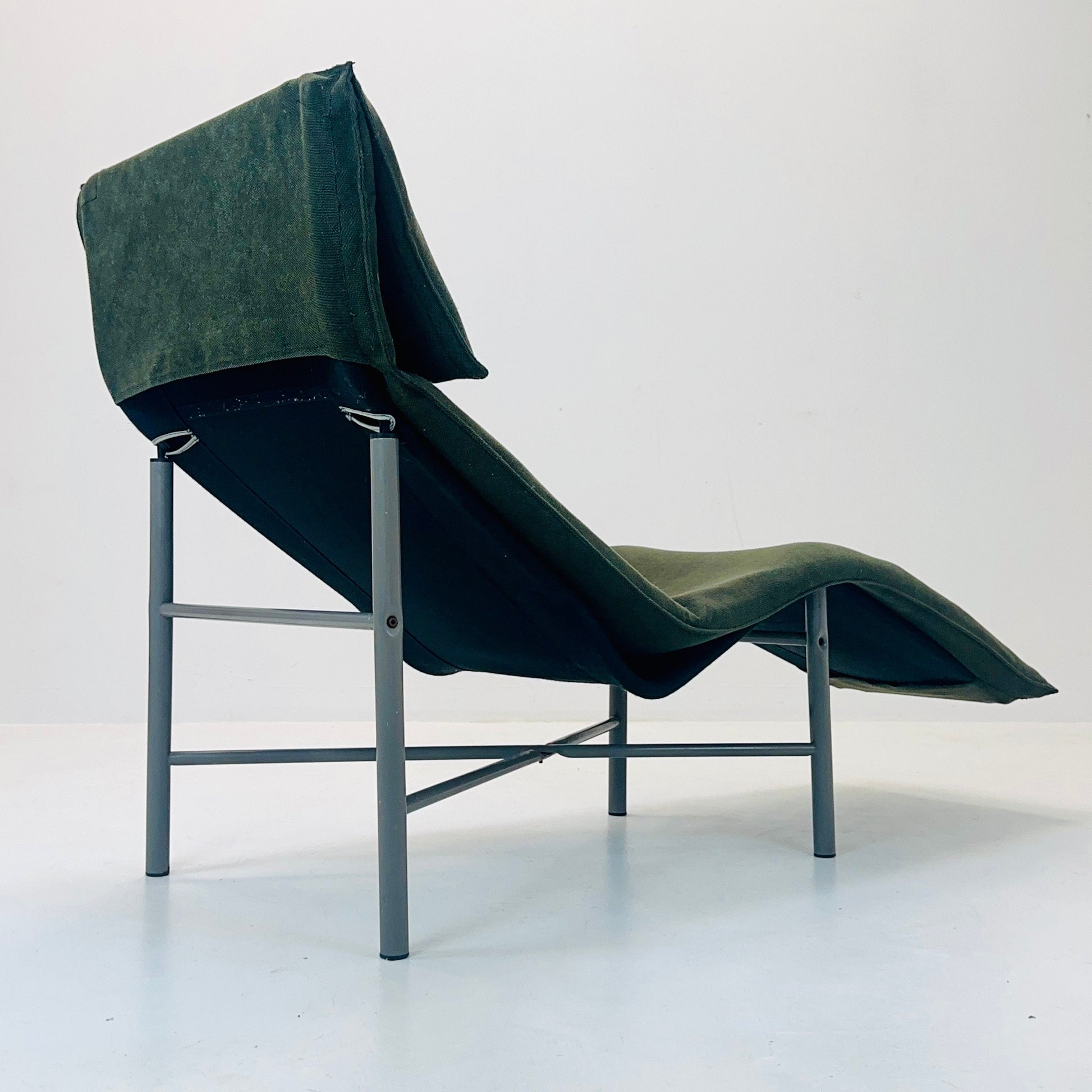 Post Modern Tord Björklund “Skye” Chaise Lounge for Ikea, Sweden, 1970s