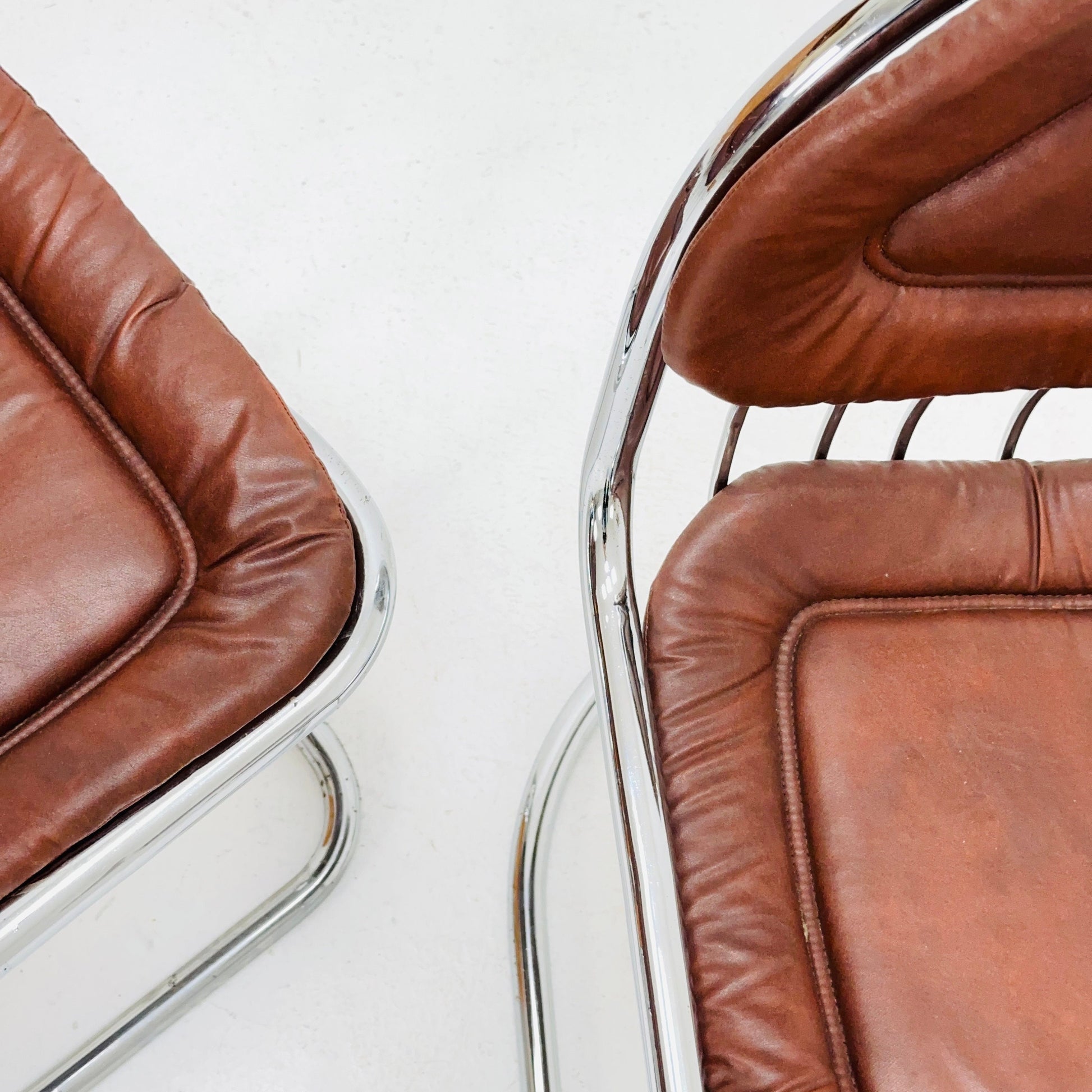 1 of 4 Mid century tubular Chrome and Leather Cantilever Dining Chairs, 1970s