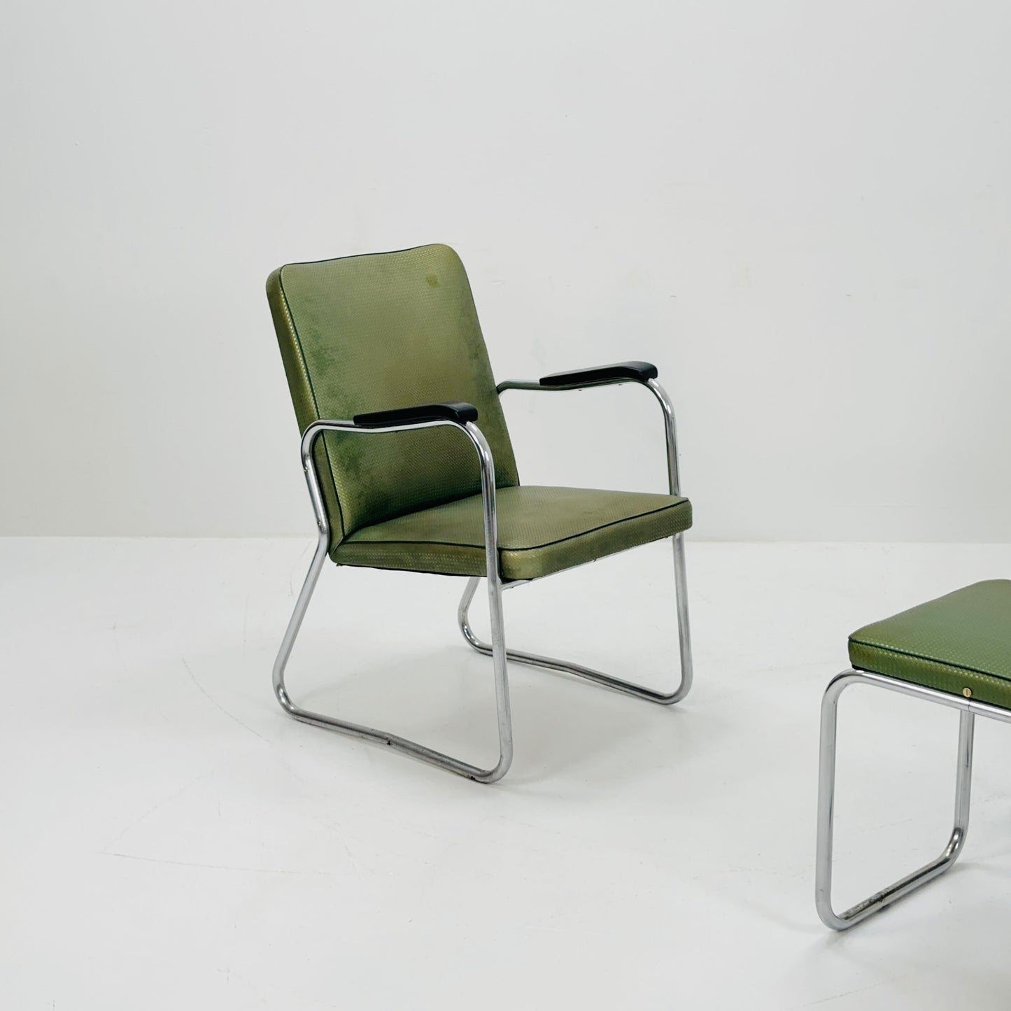 Mid century Original Mauser tubular steel armchairs and ottoman set 1940s Germany