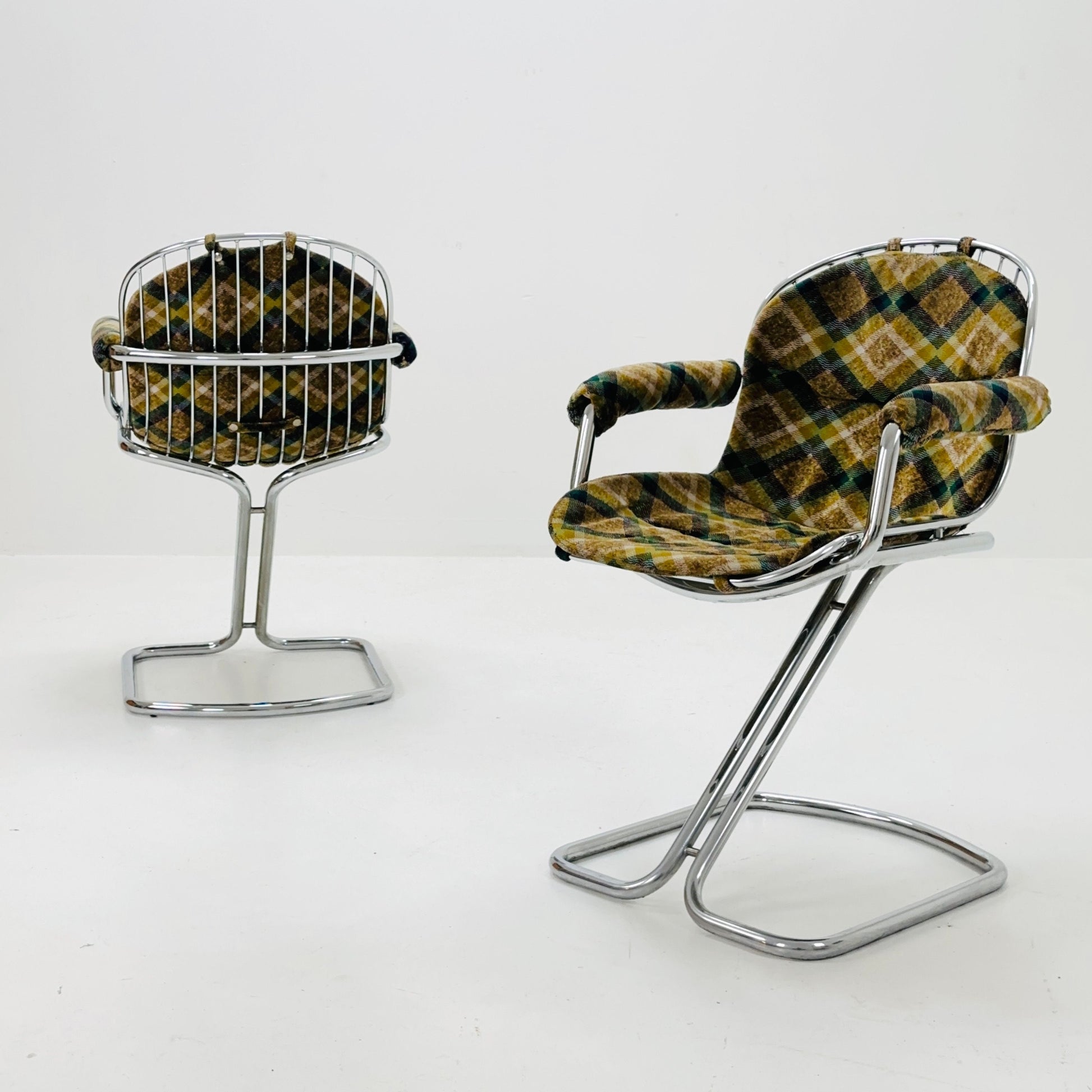 1 of 3 Gastone Rinaldi Space Age Chrome & Velvet Dining Room Chairs, 1970s