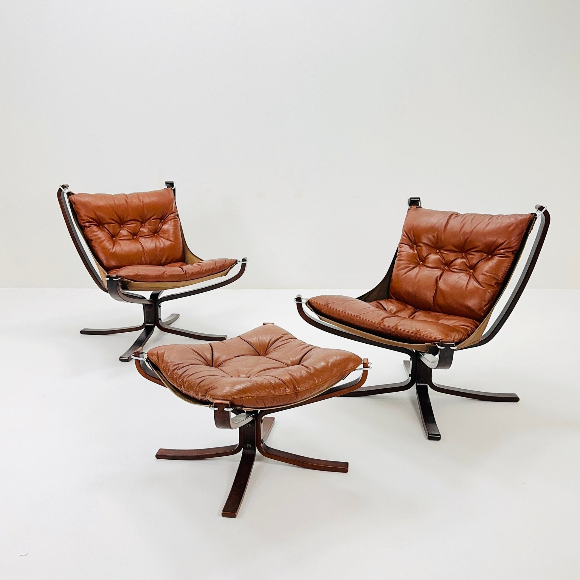 Mid century Falcon chairs and footstools by Sigurd Ressell for Vatne Møbler, 1970s, set of 3