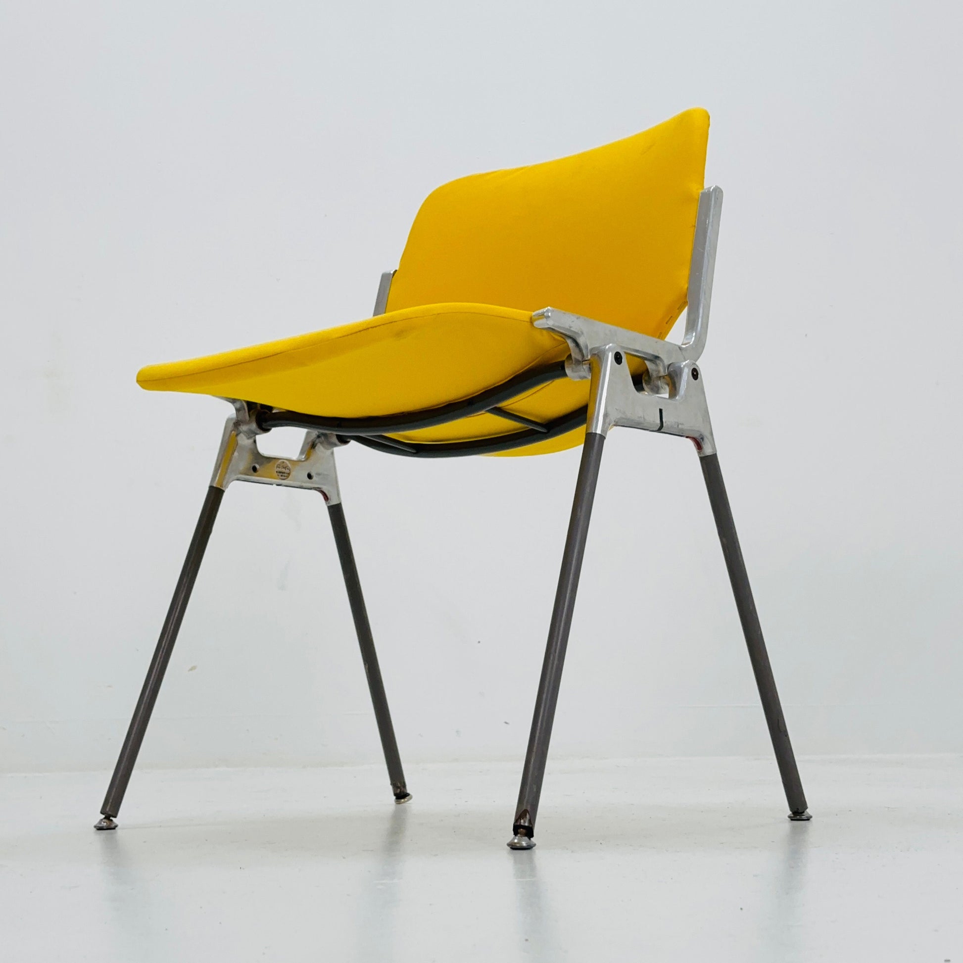 1/6 Mid century Stacking yellow fabric chair by Giancarlo Piretti for Anomima Castelli ,Italy 1960s