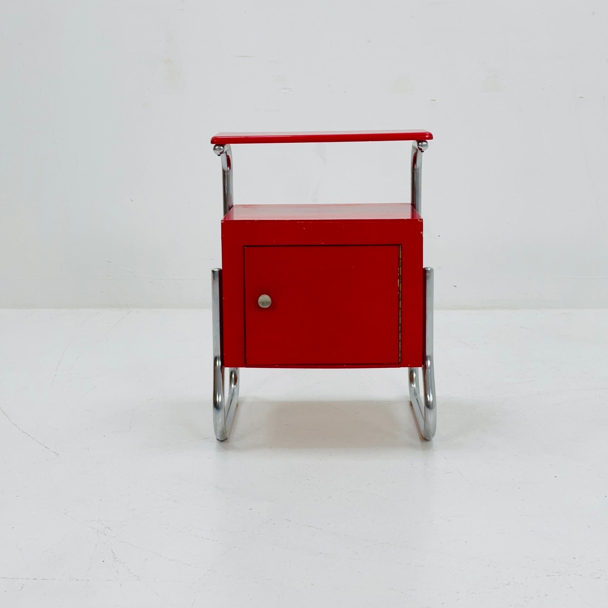 Bauhaus night cabinet/nightstand with shelf in red 1970s