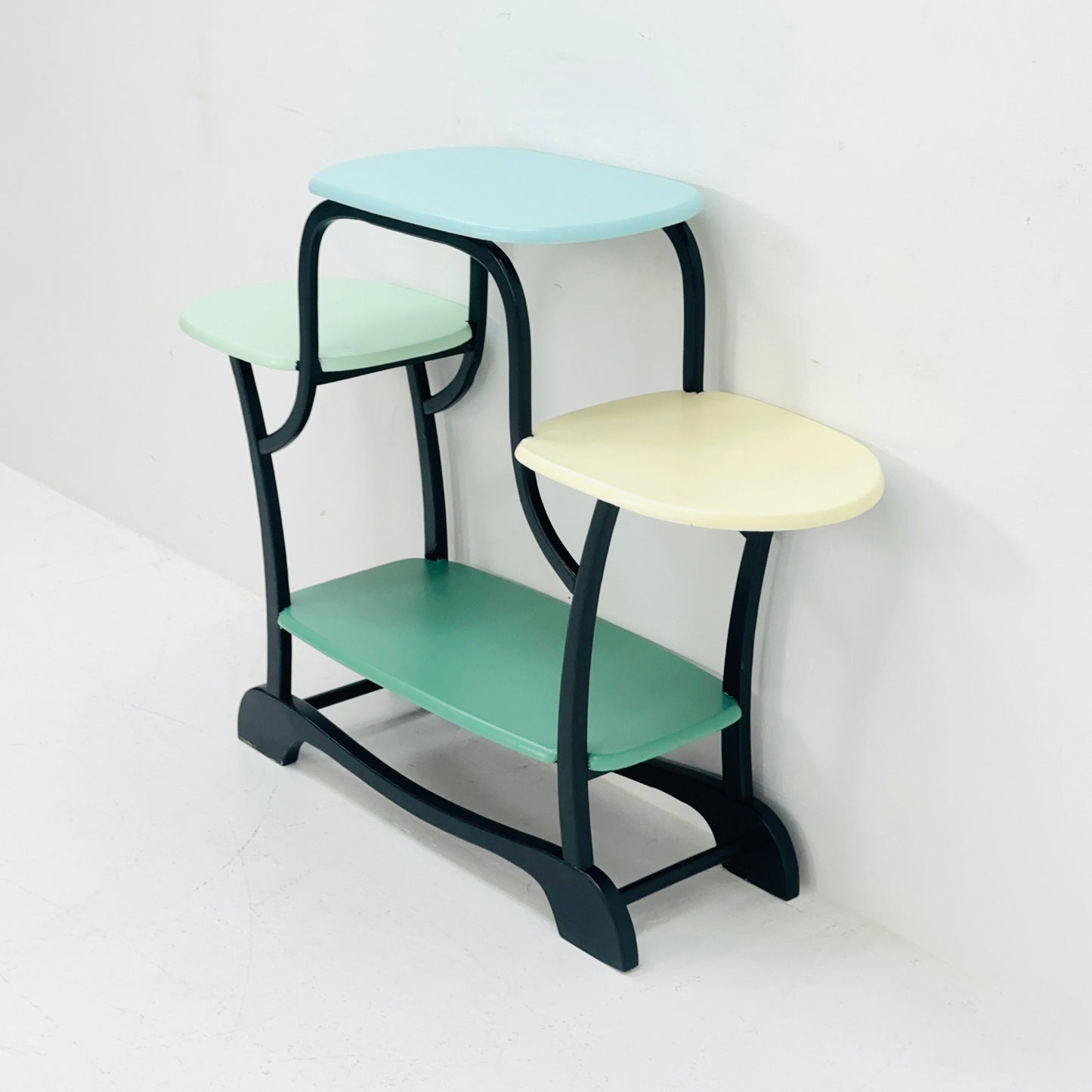 Iconic vintage flower Stand / planter attributed to André Groult, France 1930s