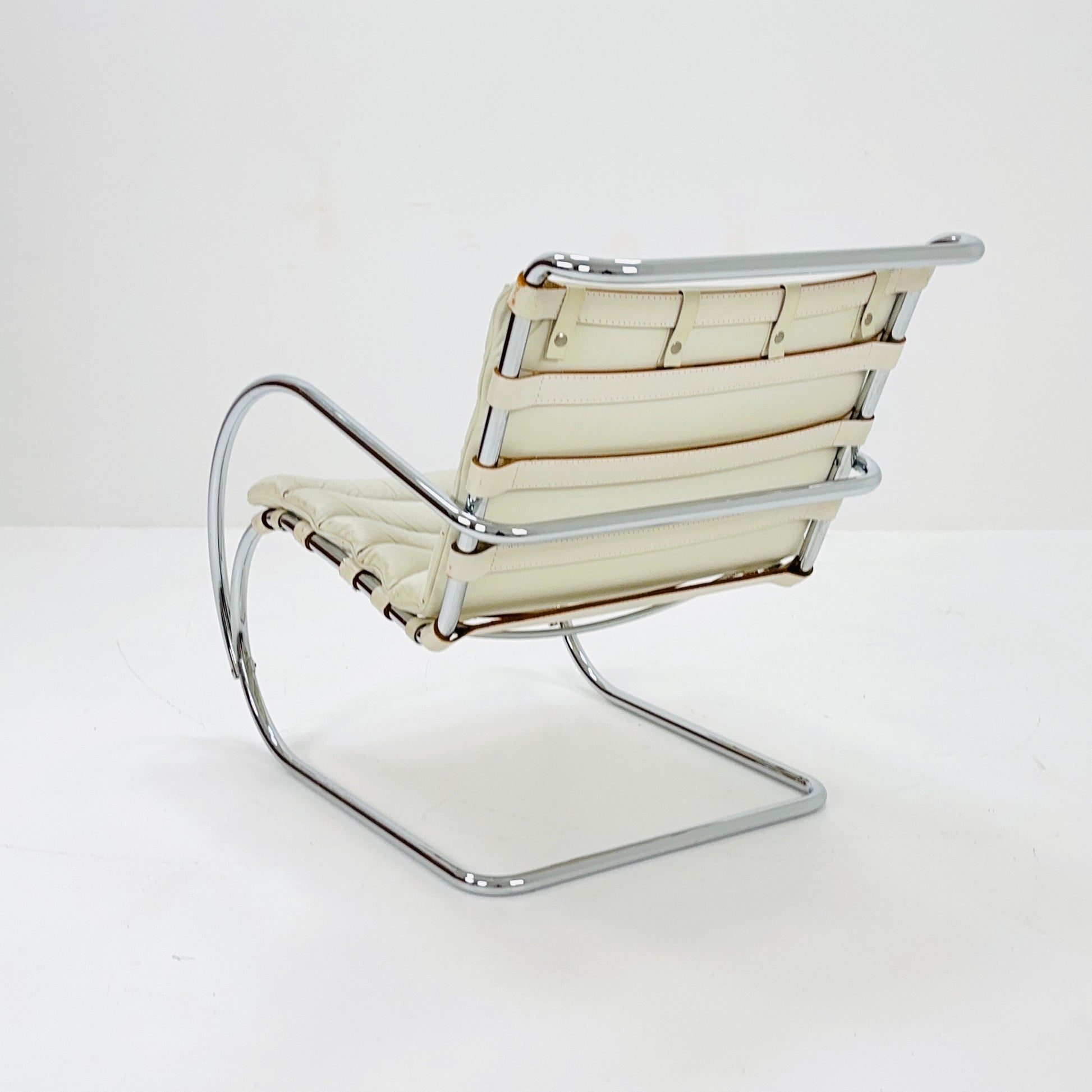 Mr Lounge Tublar chair by Ludwig Mies Van Der Rohe ,Bauhaus 1980s