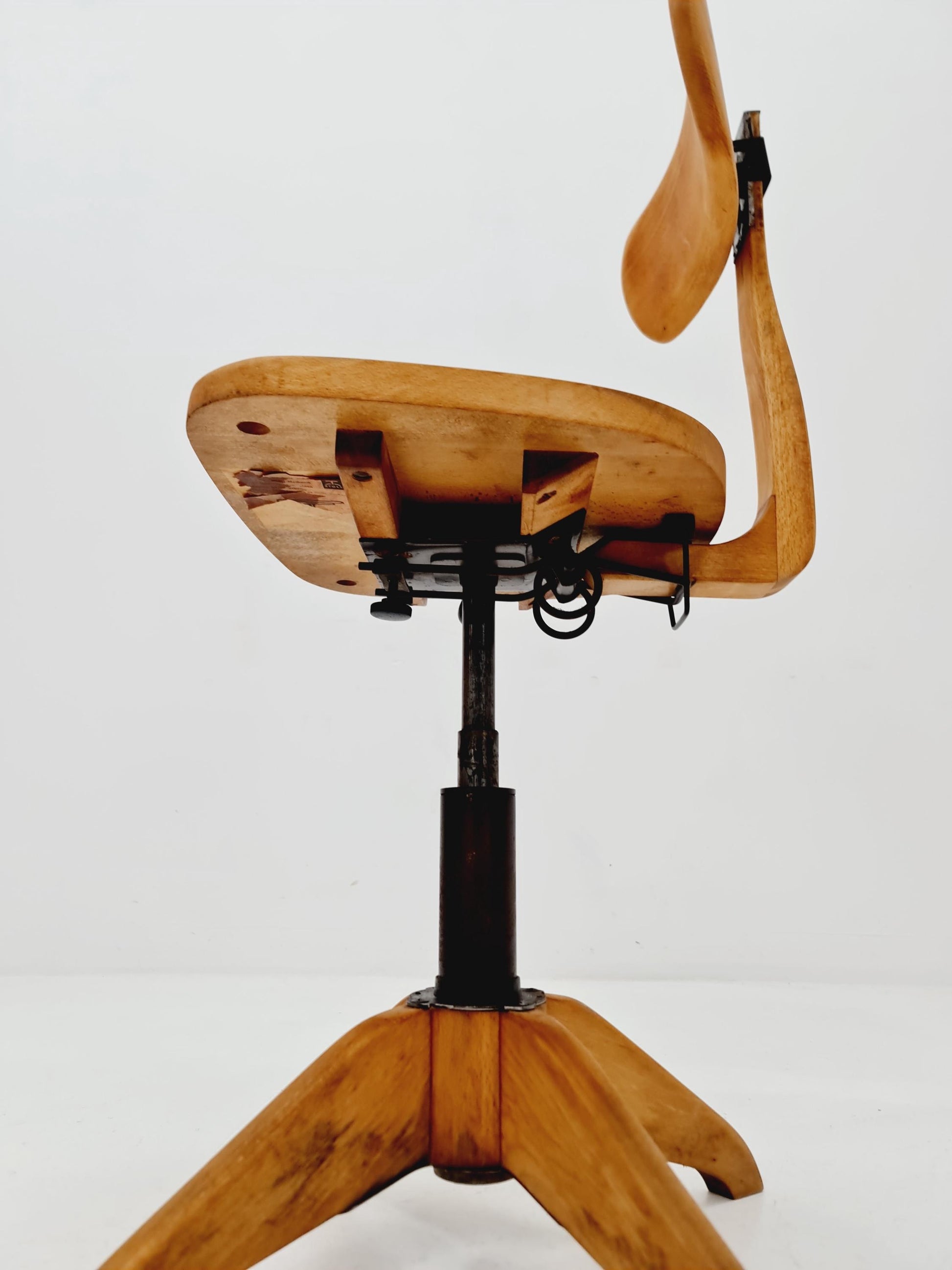 Bauhaus swivel office chair in solid wood By stoll 1930s