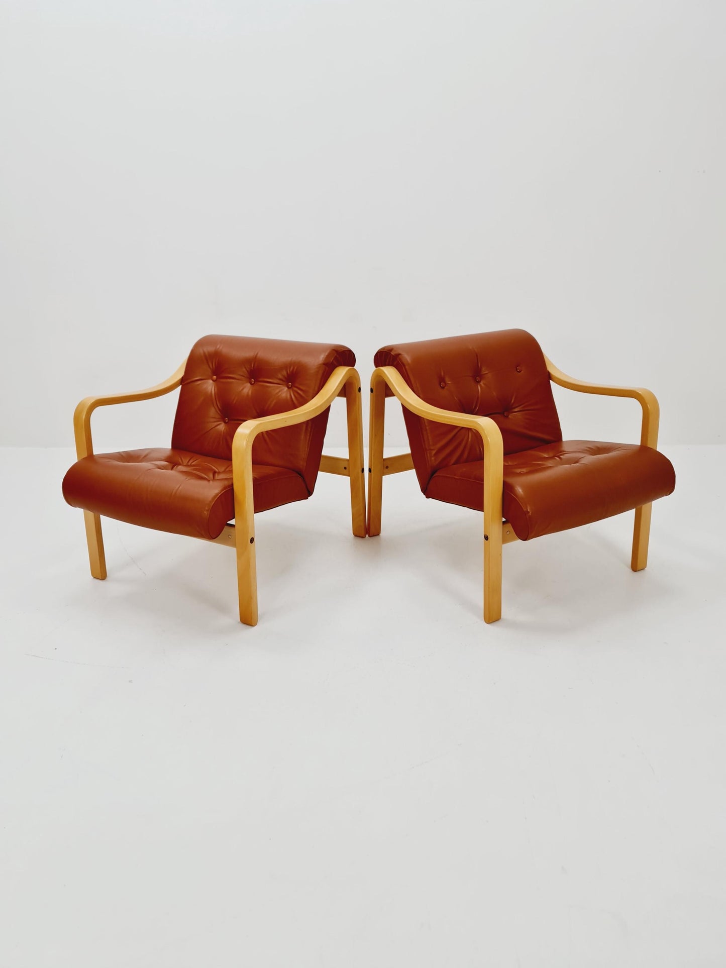 Mid-Century lounge chair by Ingmar Relling for Westnofa, Norway 1970s Set of 2