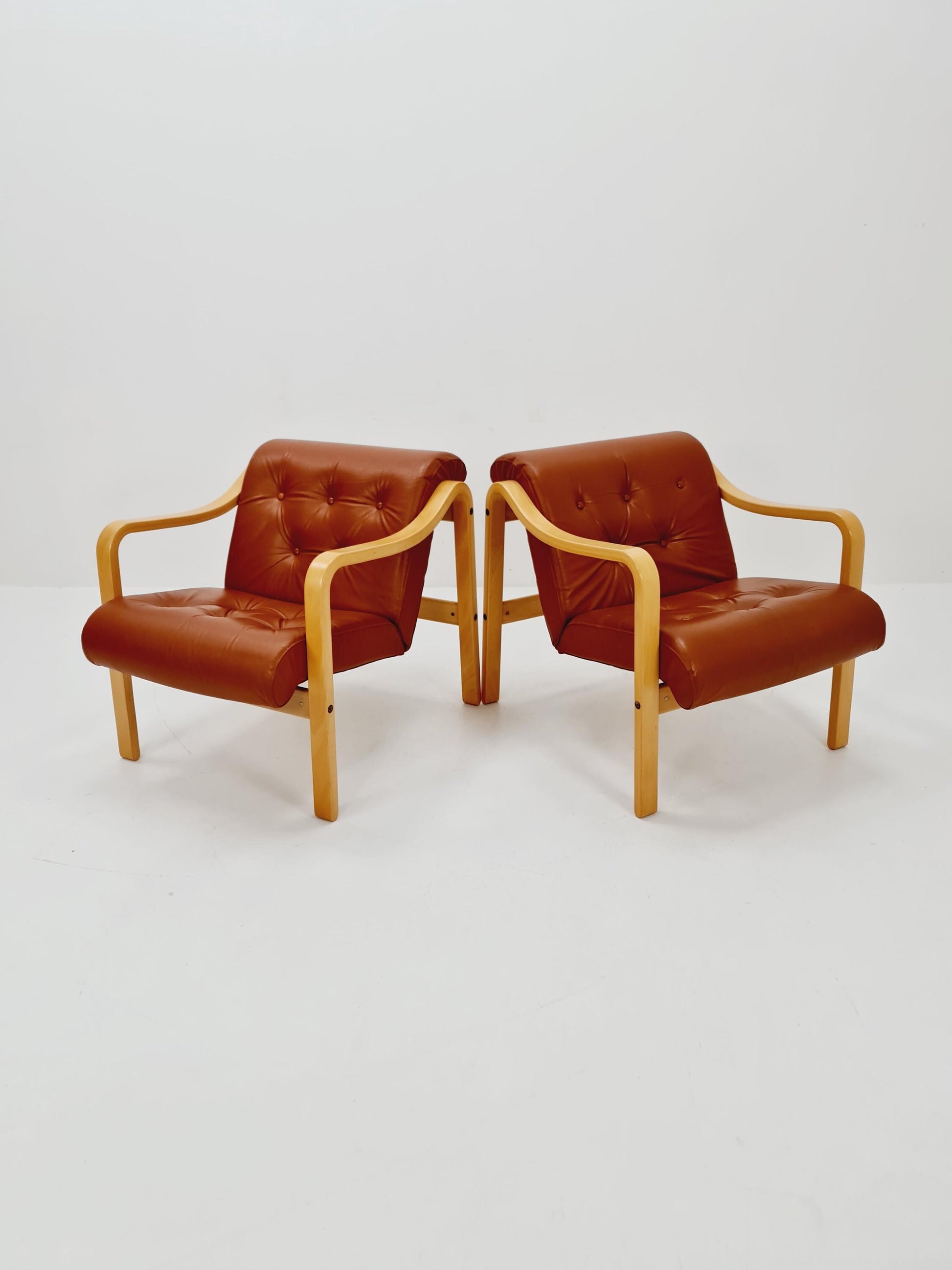 Mid-Century lounge chair by Ingmar Relling for Westnofa, Norway 1970s Set of 2