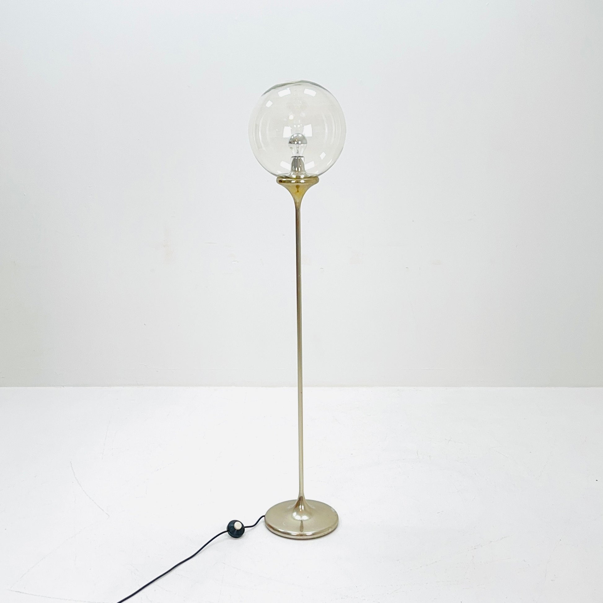 Mid century Floor lamp trumpet base by Doria Leuchten, Germany 1970s