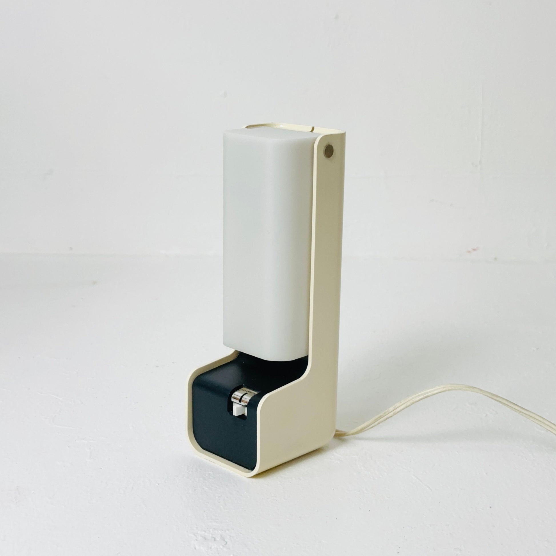 Space age Model NA 417 Eli table lamp by Nanbu Industries, Japan 1970s