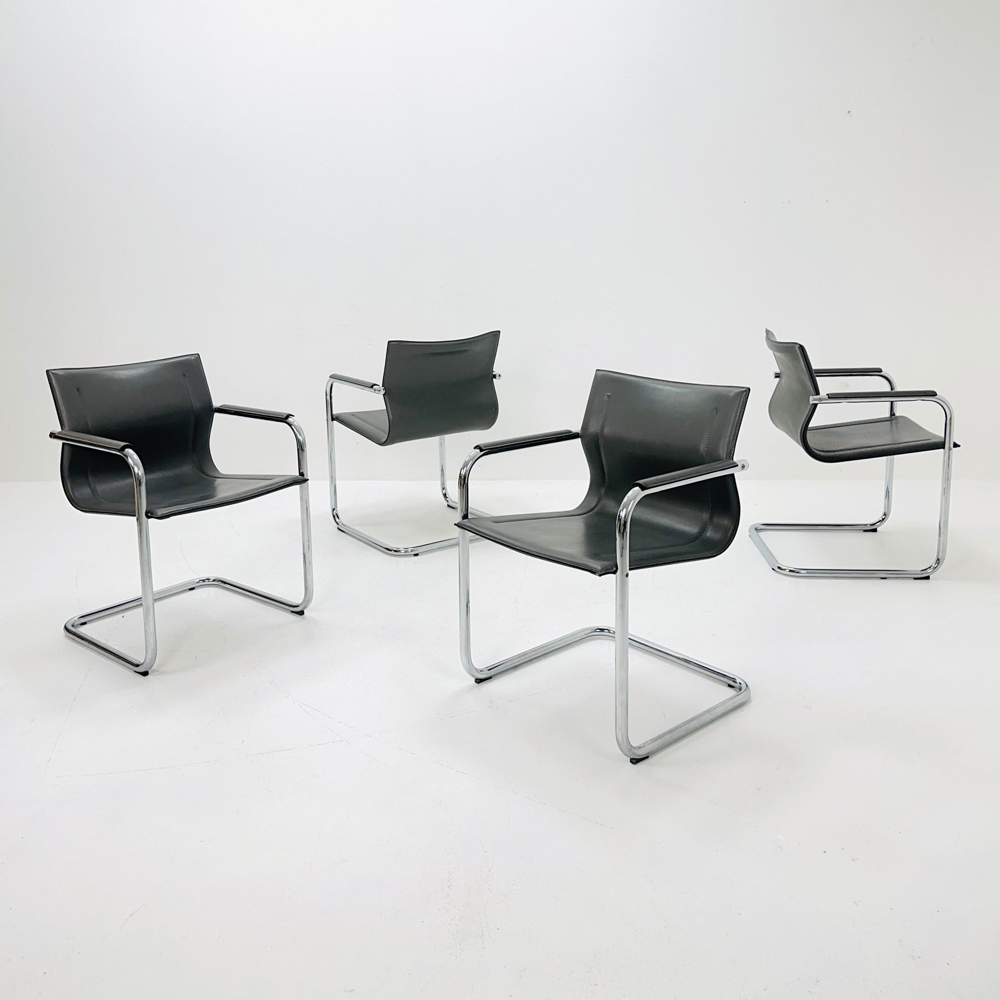Set of 4 Italian Cantilever MG15 leather Armchairs by Matteo Grassi, 1970s