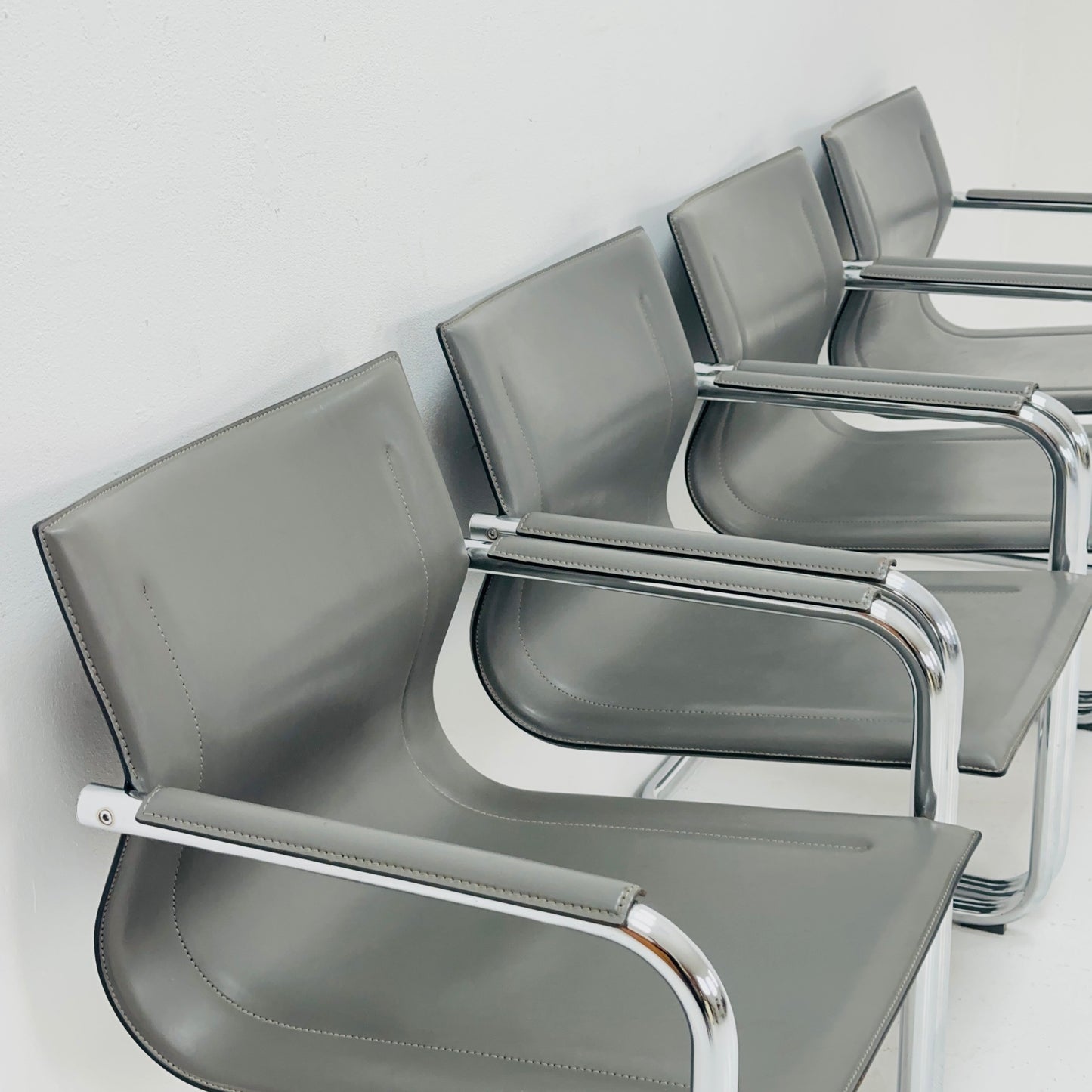 Set of 4 Italian Cantilever MG15 leather Armchairs by Matteo Grassi, 1970s