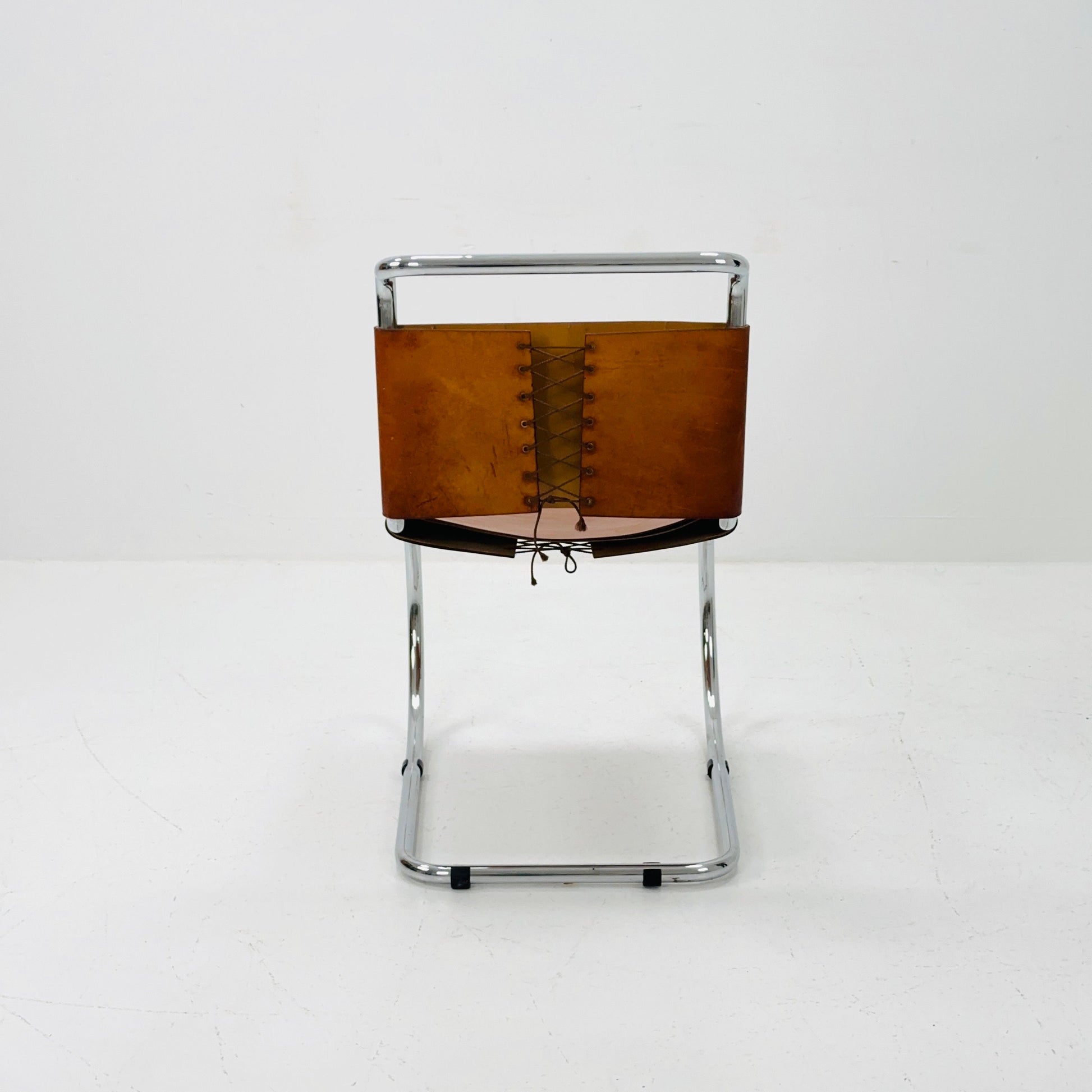 Mid century “Mr10” cantilever chair in cognac Color by Mies Van Der Rohe for Knoll International, 1960s