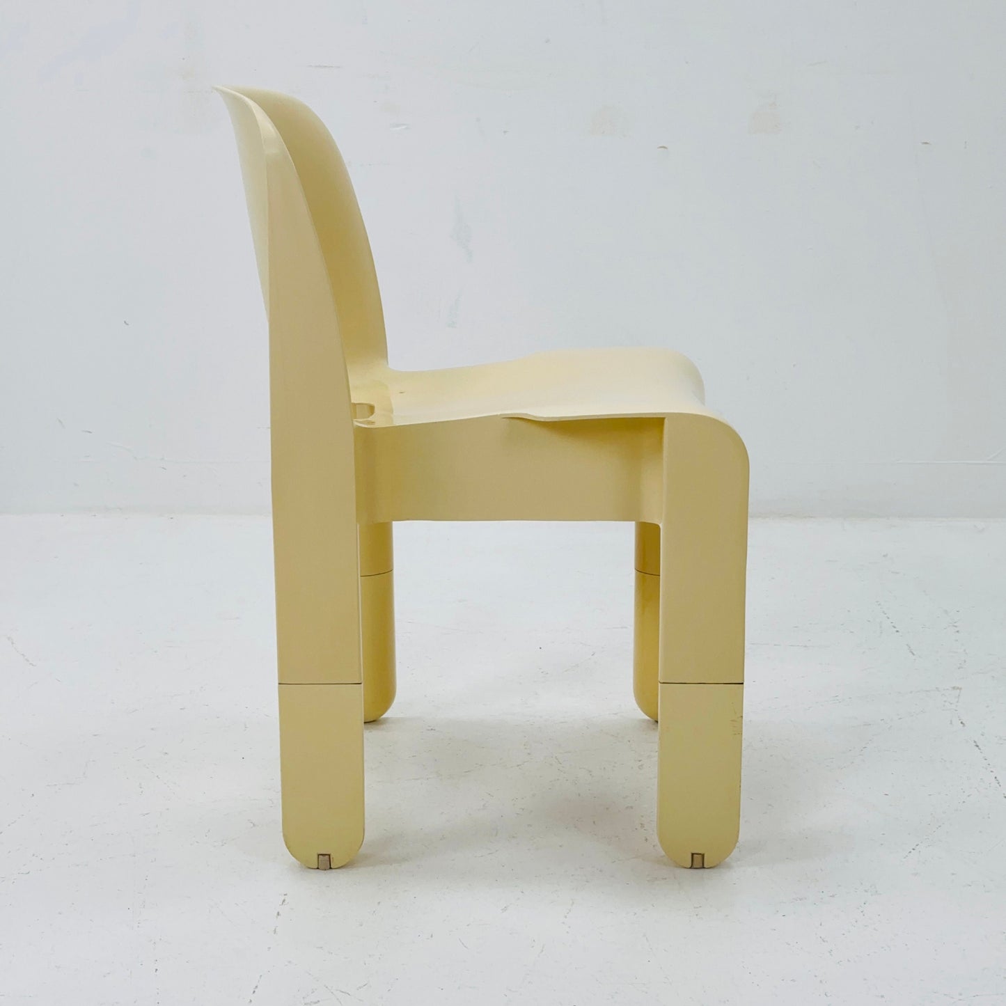 Mid century Universale chair model 860-861 by Joe Colombo for Kartell 1965